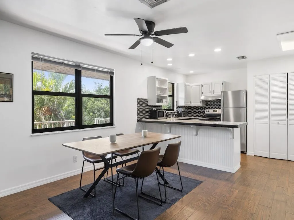2504 Atlantic Avenue, #2b