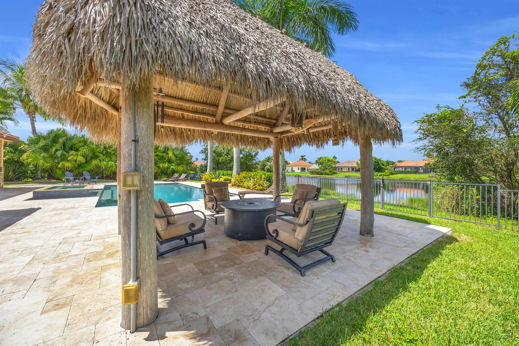 324 Rudder Cay Way