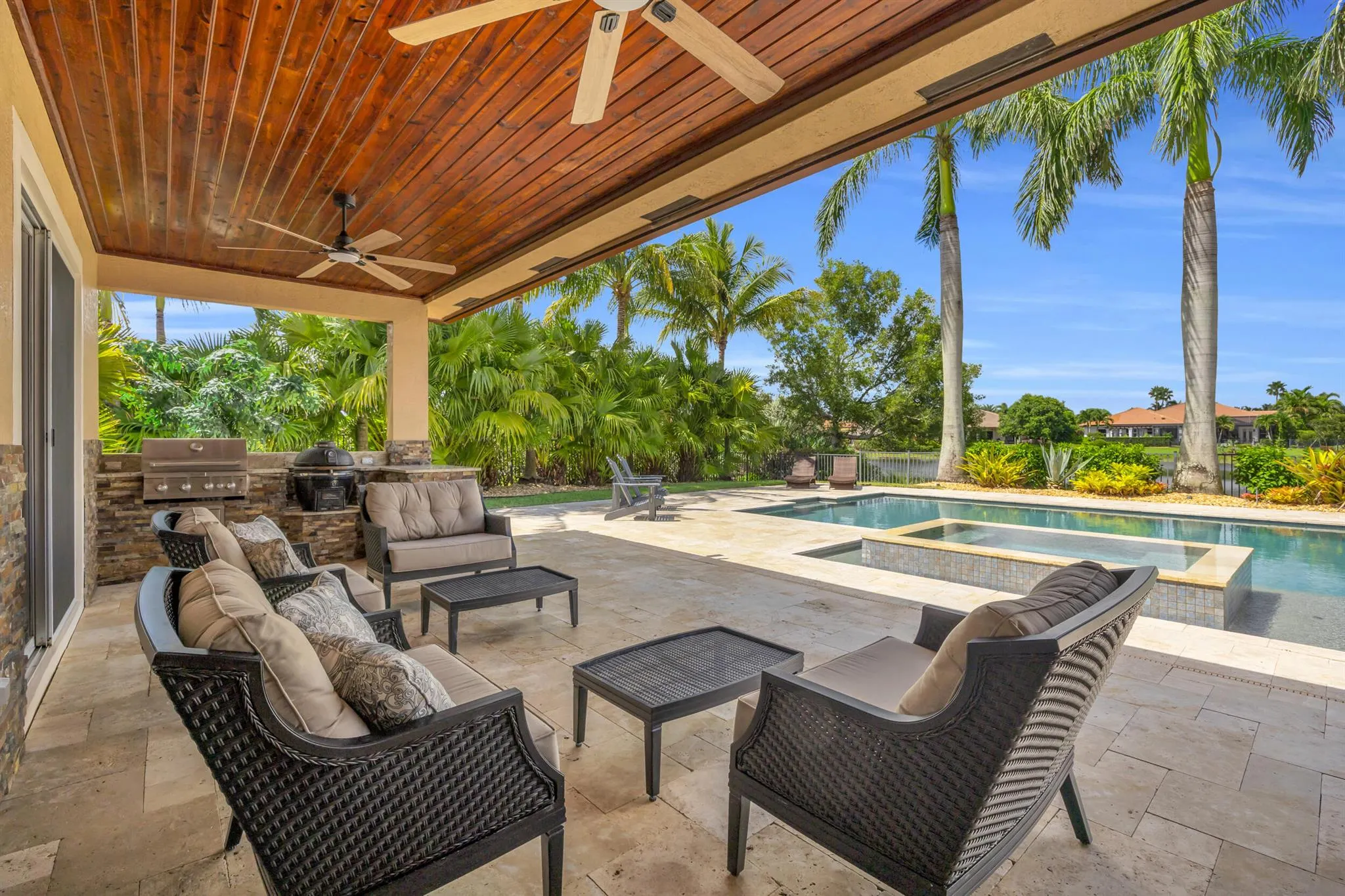 324 Rudder Cay Way