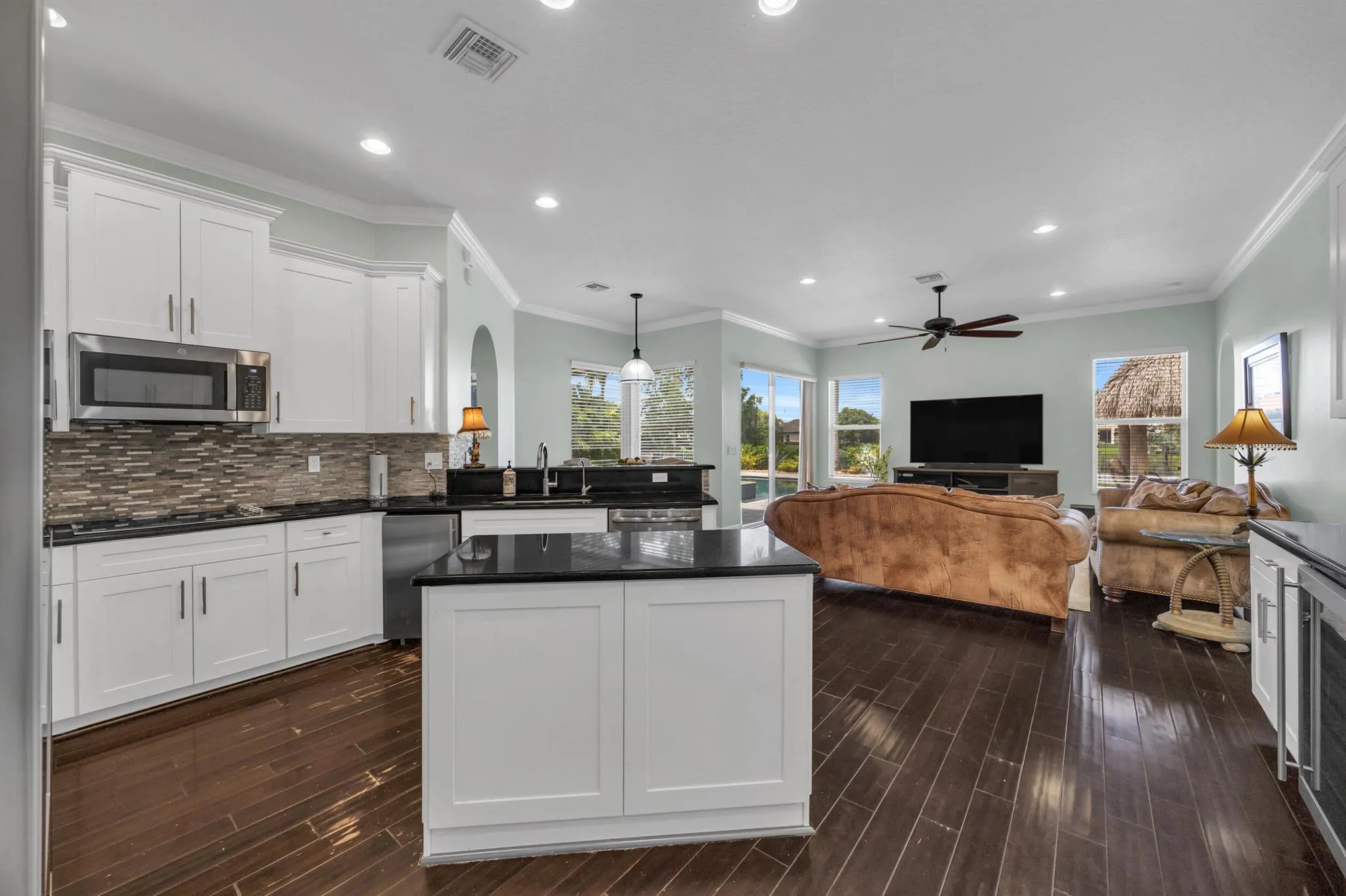 324 Rudder Cay Way