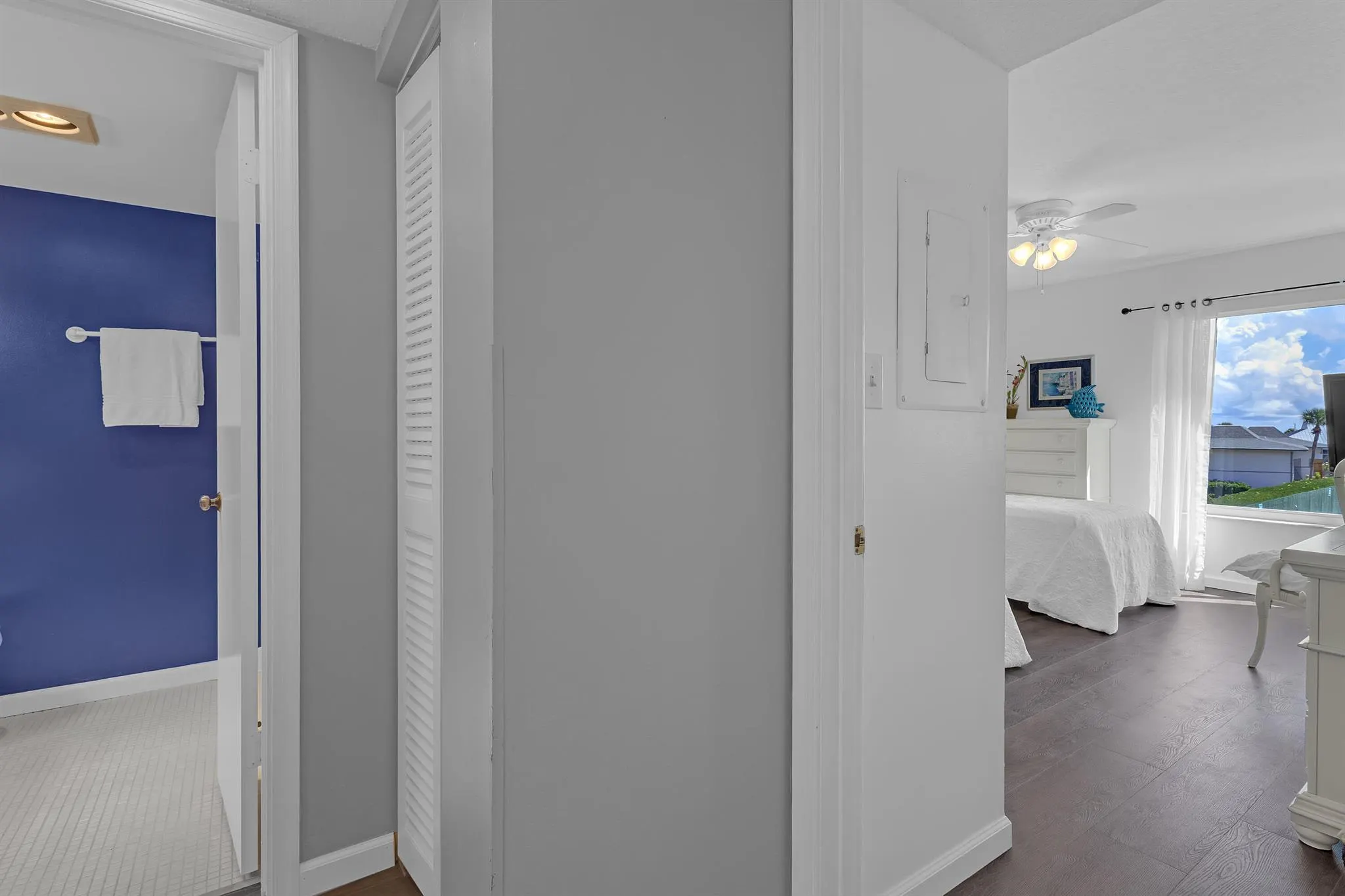 2400 S Ocean Drive, #7136