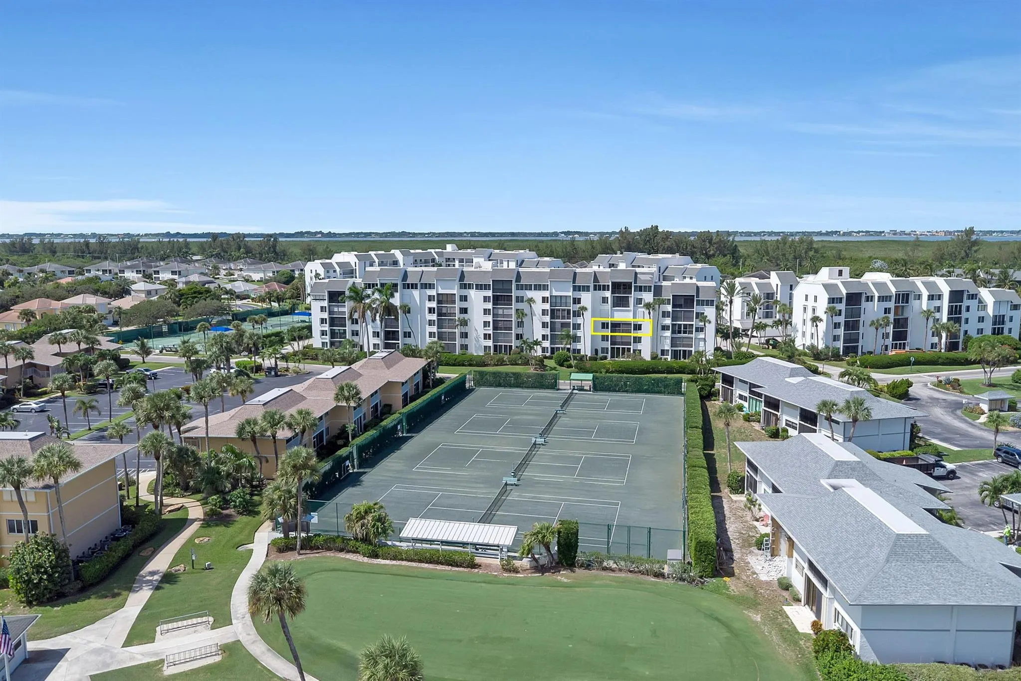 2400 S Ocean Drive, #7136