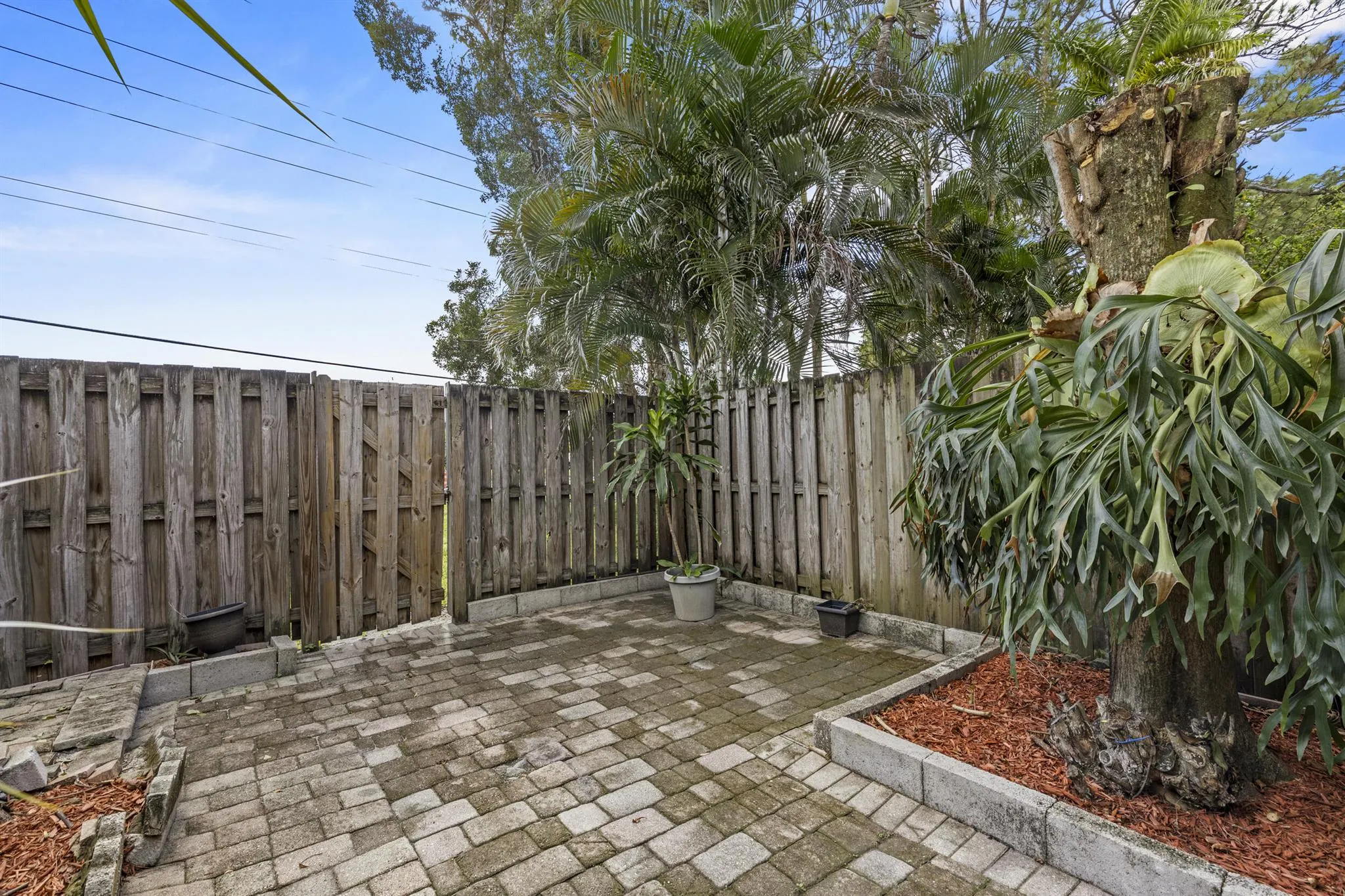 814 Hill Drive, #C