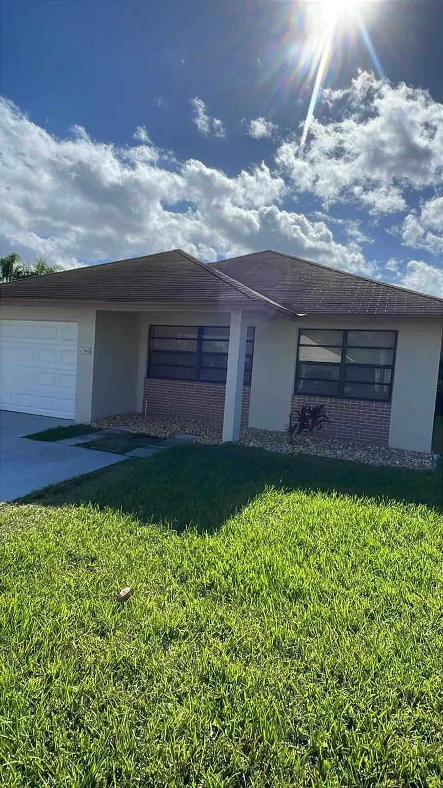 1380 Longarzo Place