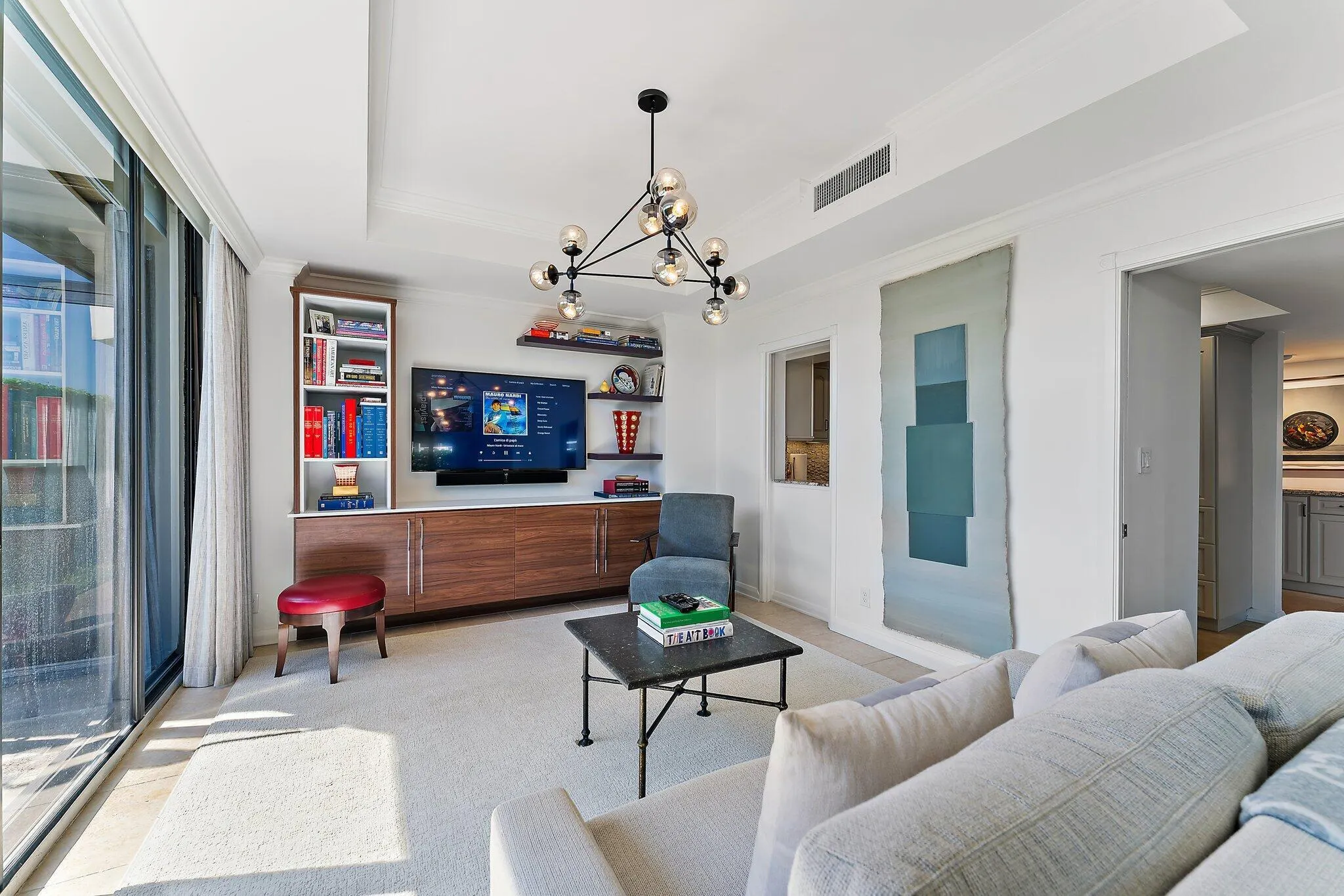 123 Lakeshore Drive, #143
