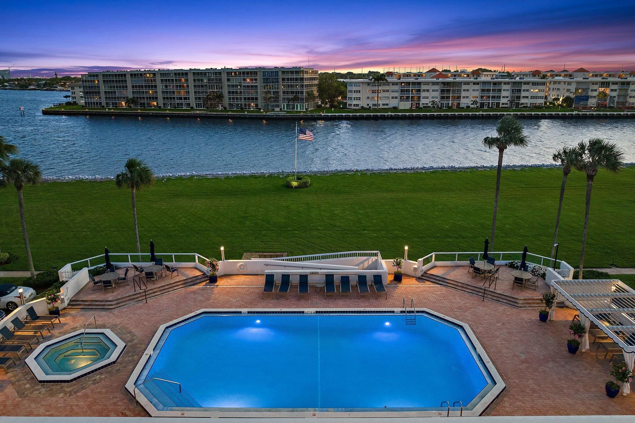 123 Lakeshore Drive, #143