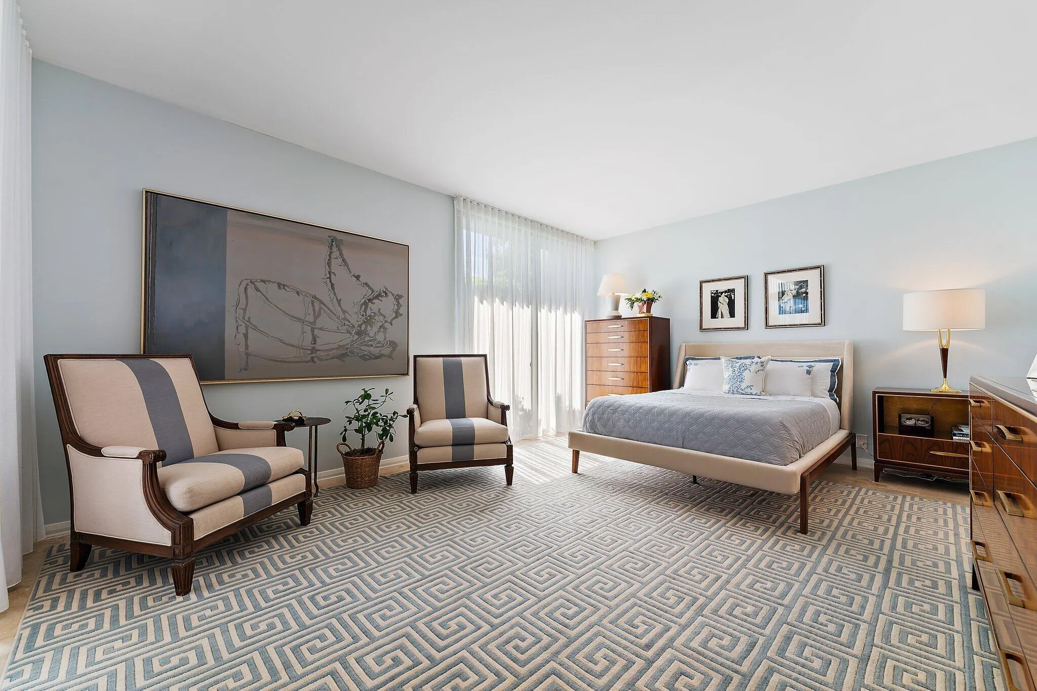 123 Lakeshore Drive, #143