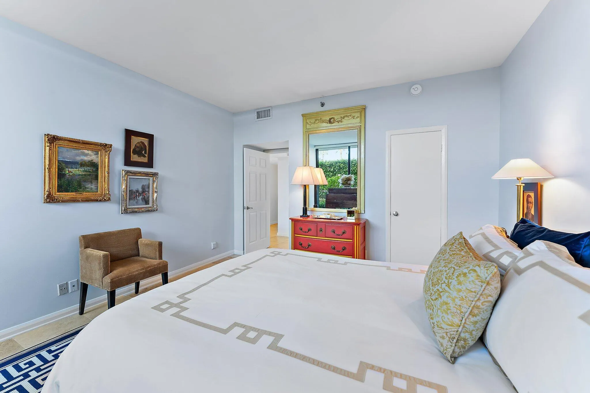 123 Lakeshore Drive, #143