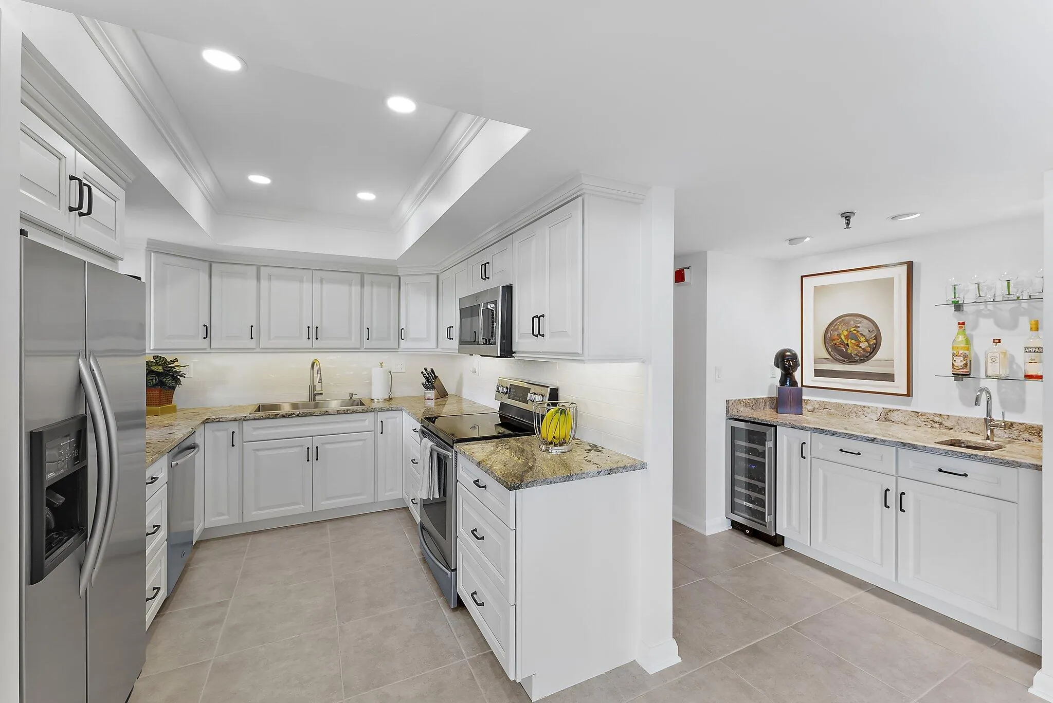 123 Lakeshore Drive, #143