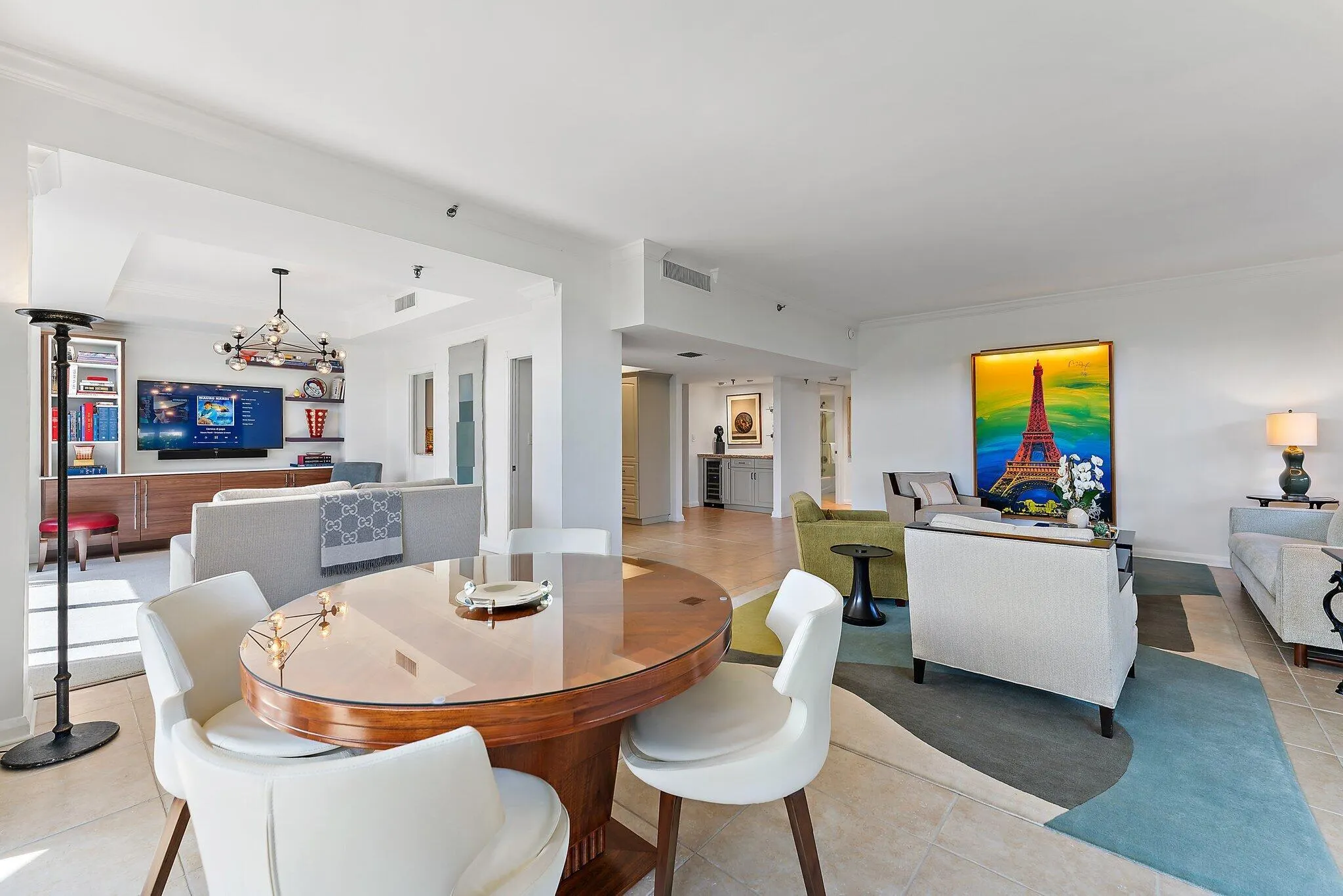 123 Lakeshore Drive, #143
