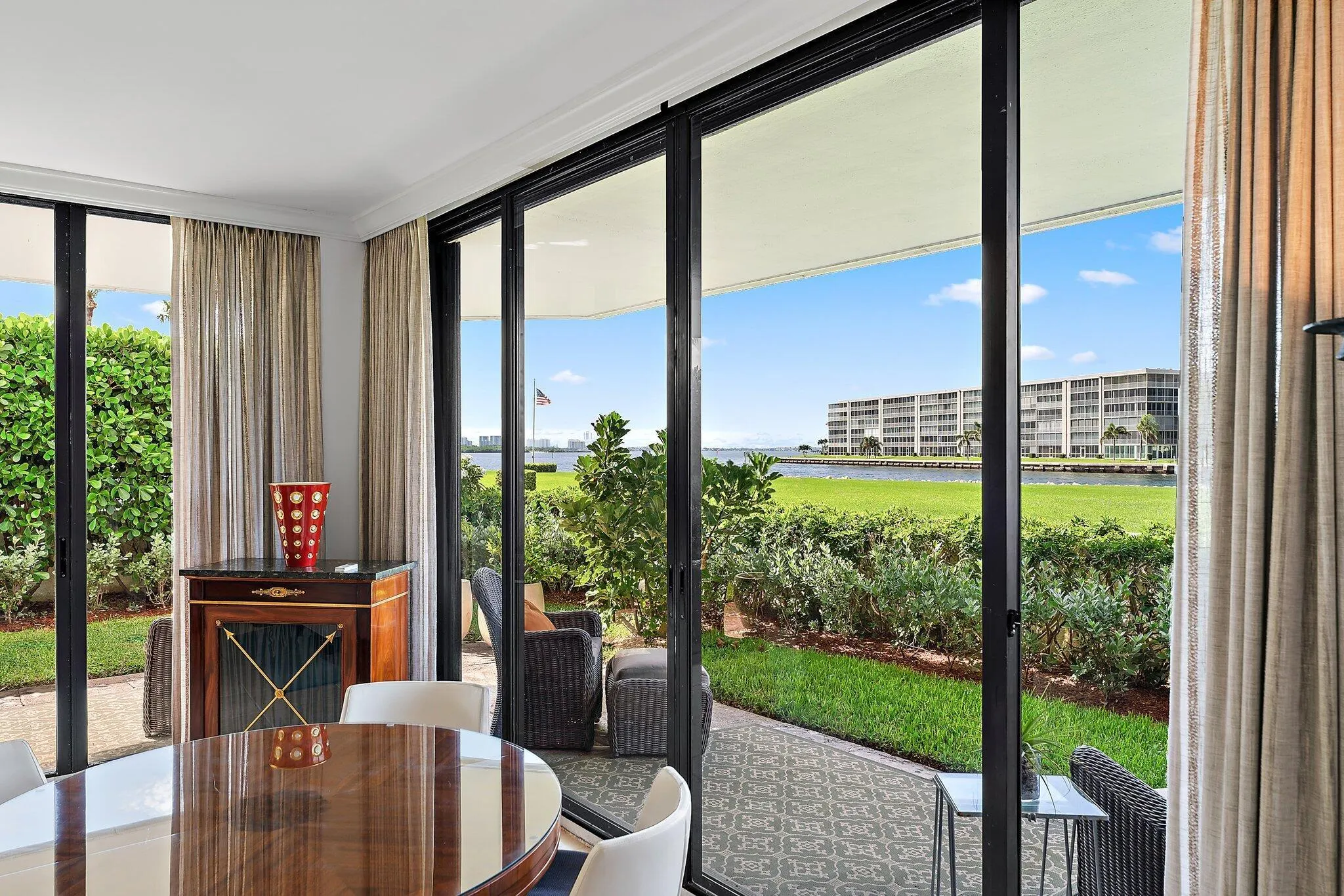 123 Lakeshore Drive, #143