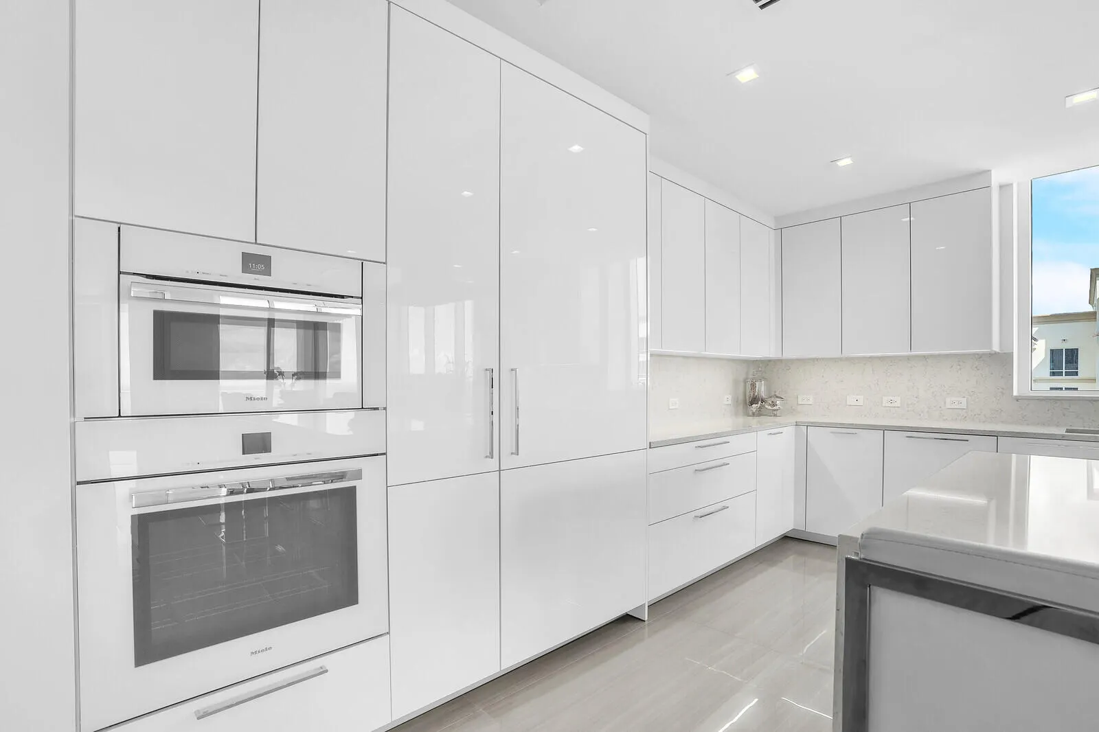3730 N Ocean Drive, #18 A