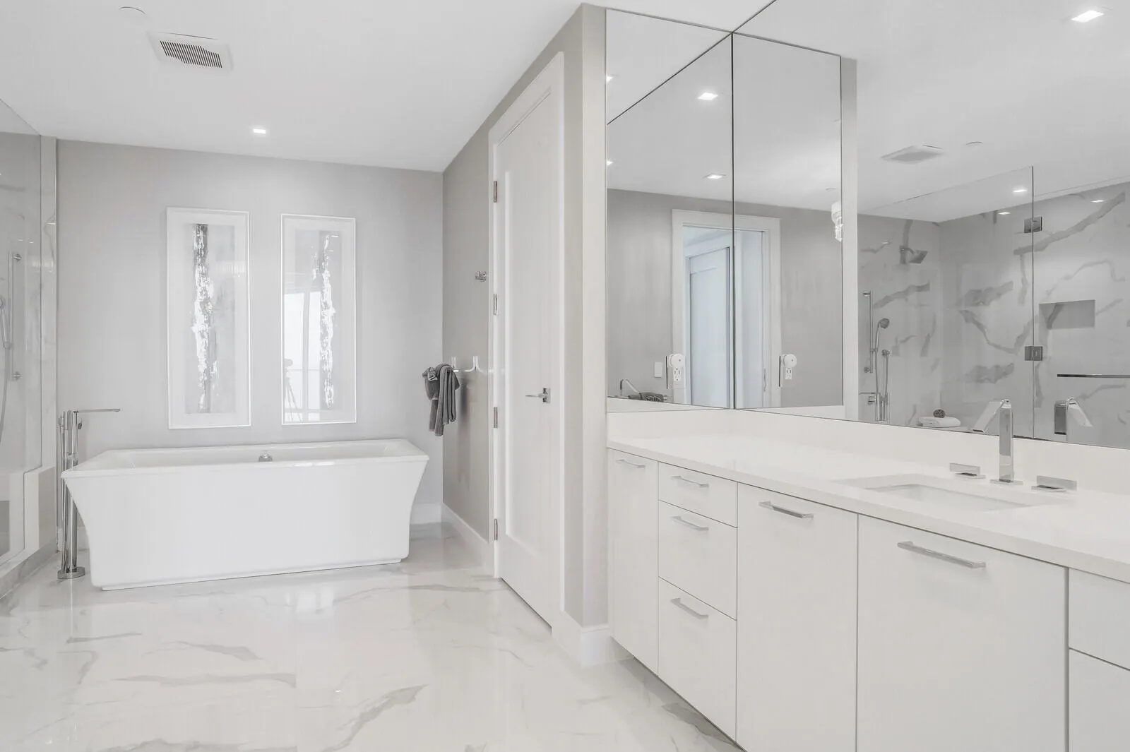 3730 N Ocean Drive, #18 A