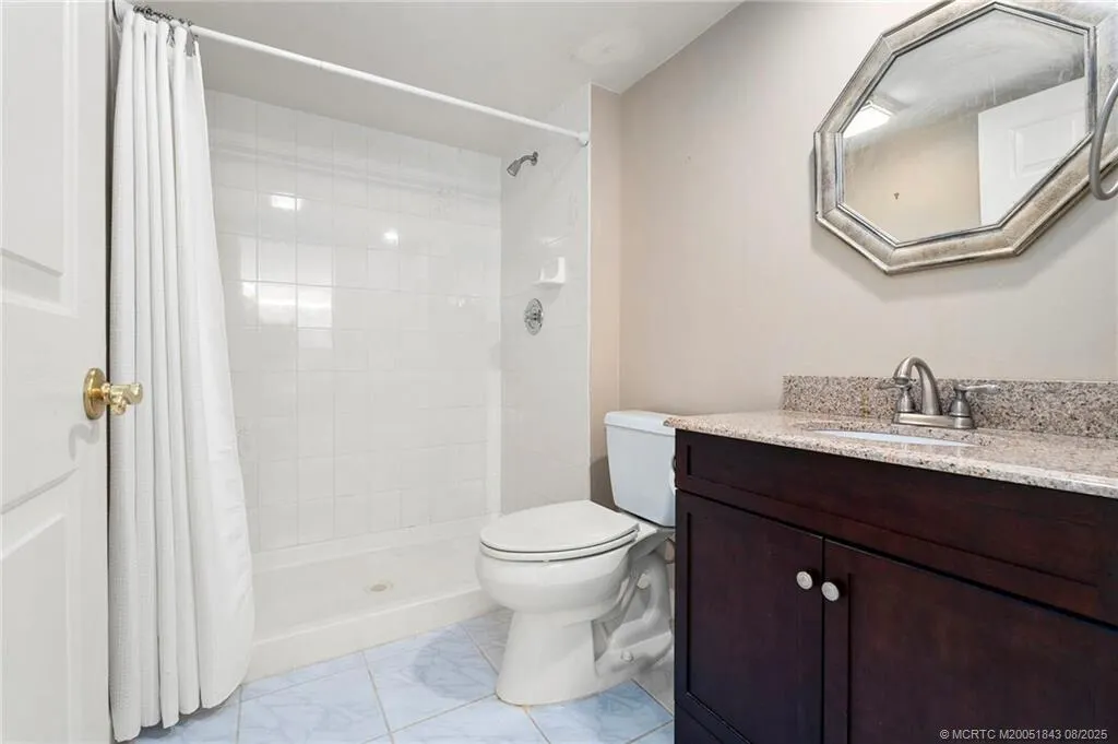 6143 SE Windsong Lane, #1025
