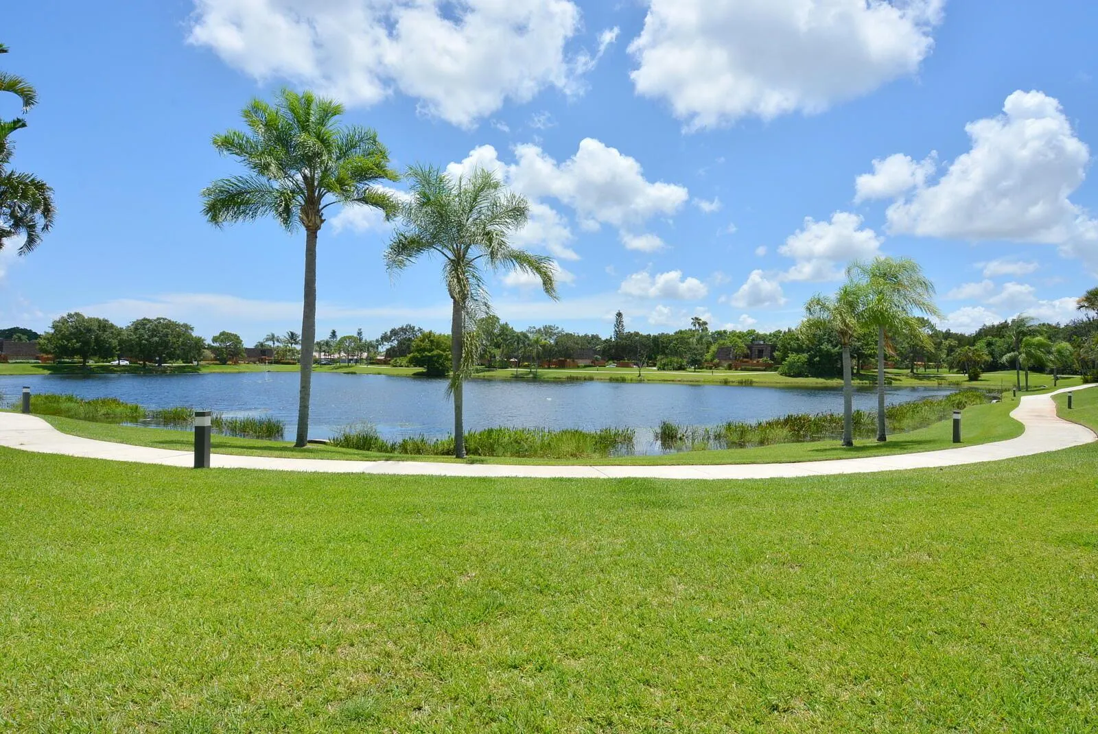 6143 SE Windsong Lane, #1025