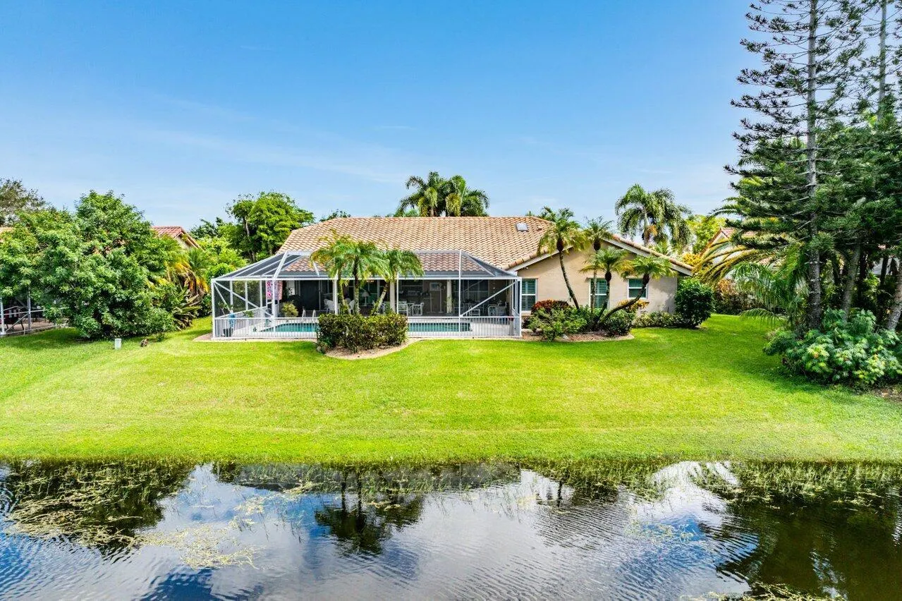 11834 Island Lakes Lane