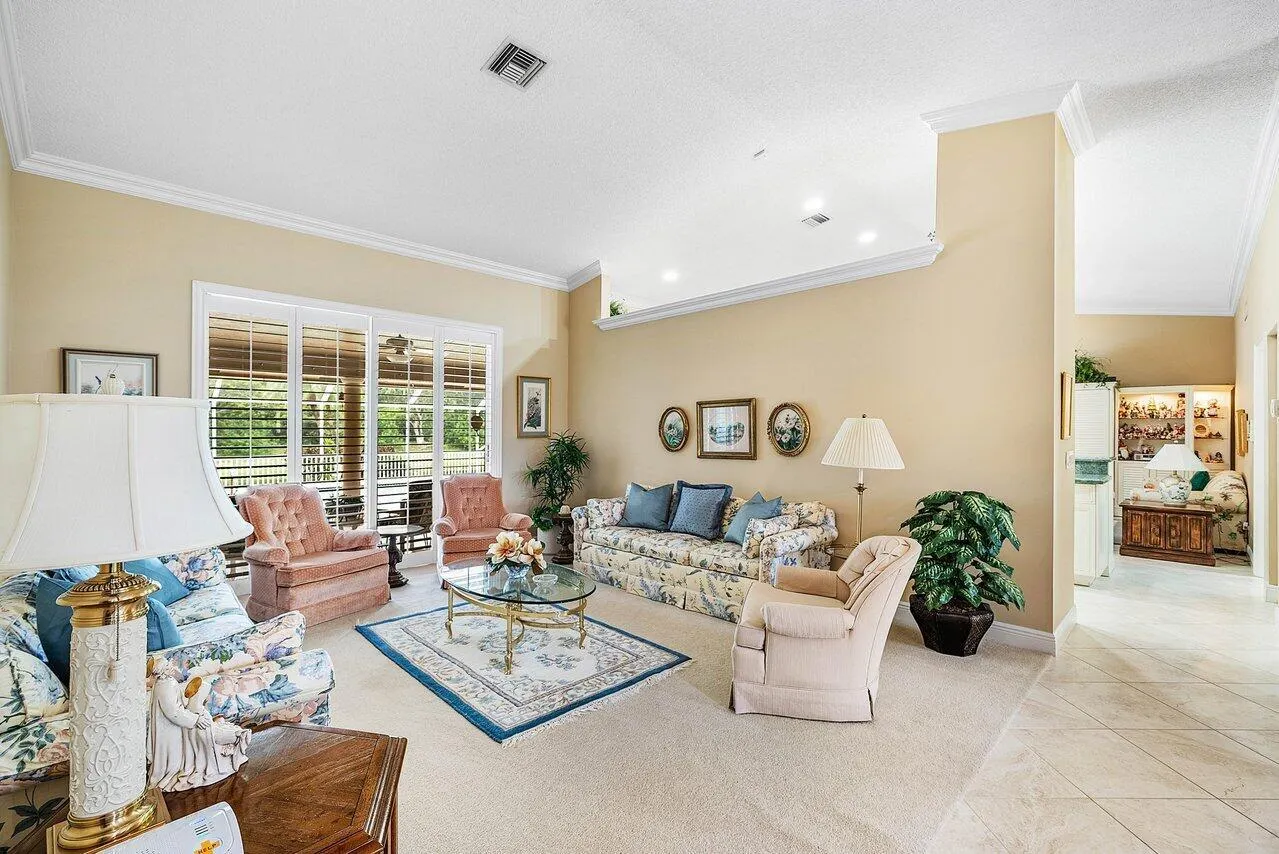 11834 Island Lakes Lane