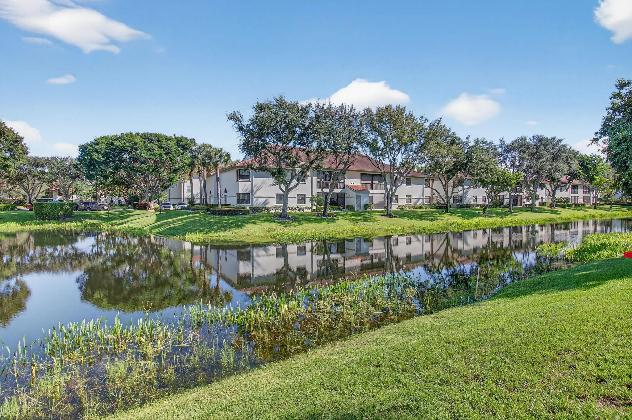 5153 Floria Drive, #L