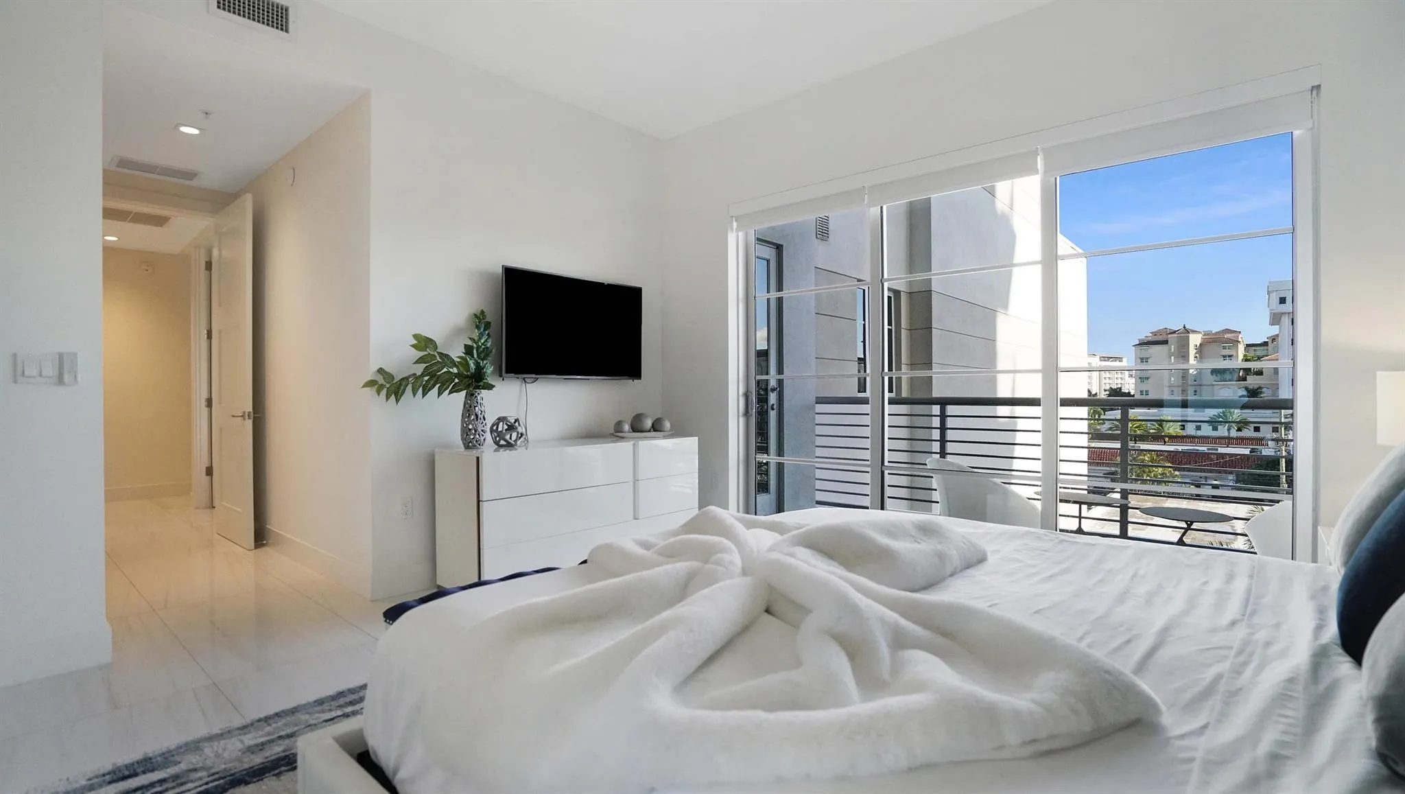 155 E Boca Raton Road, #501