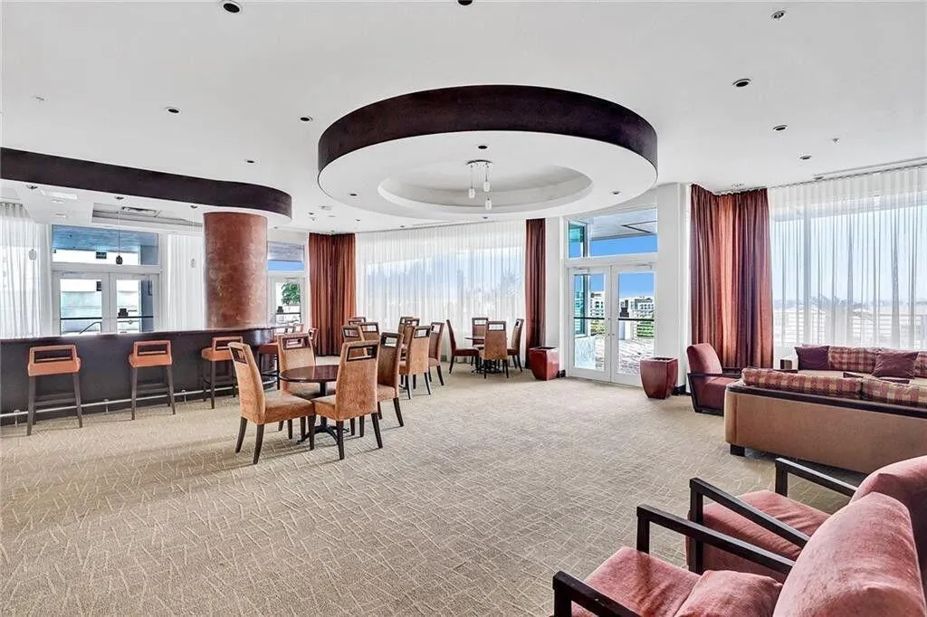 315 NE 3rd Avenue, #1105