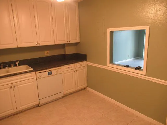 22735 SW 66th Avenue, #105