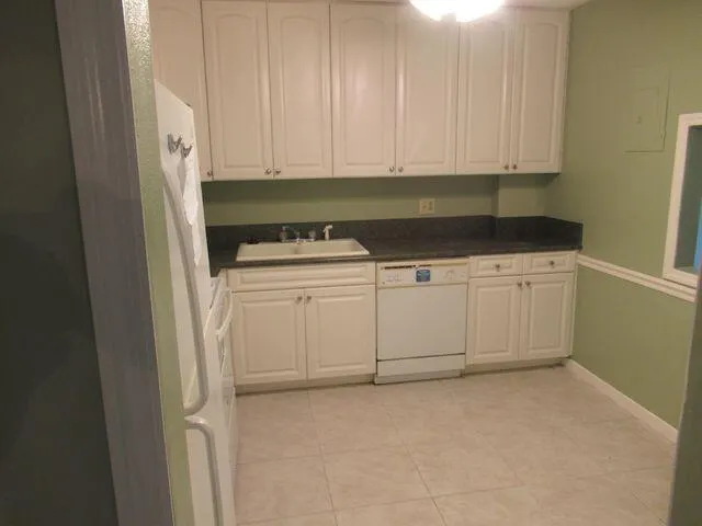 22735 SW 66th Avenue, #105
