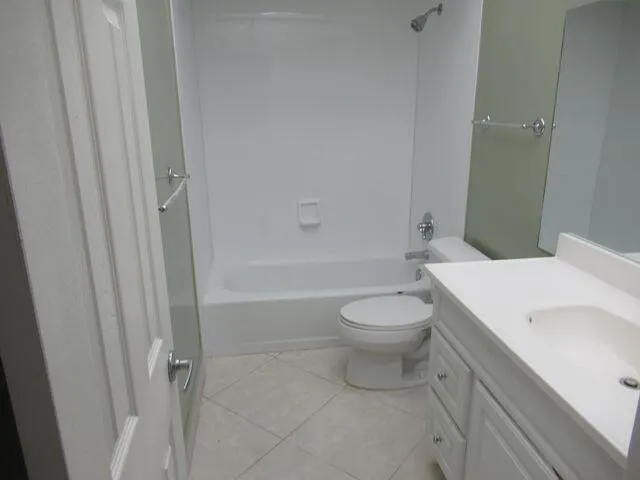 22735 SW 66th Avenue, #105
