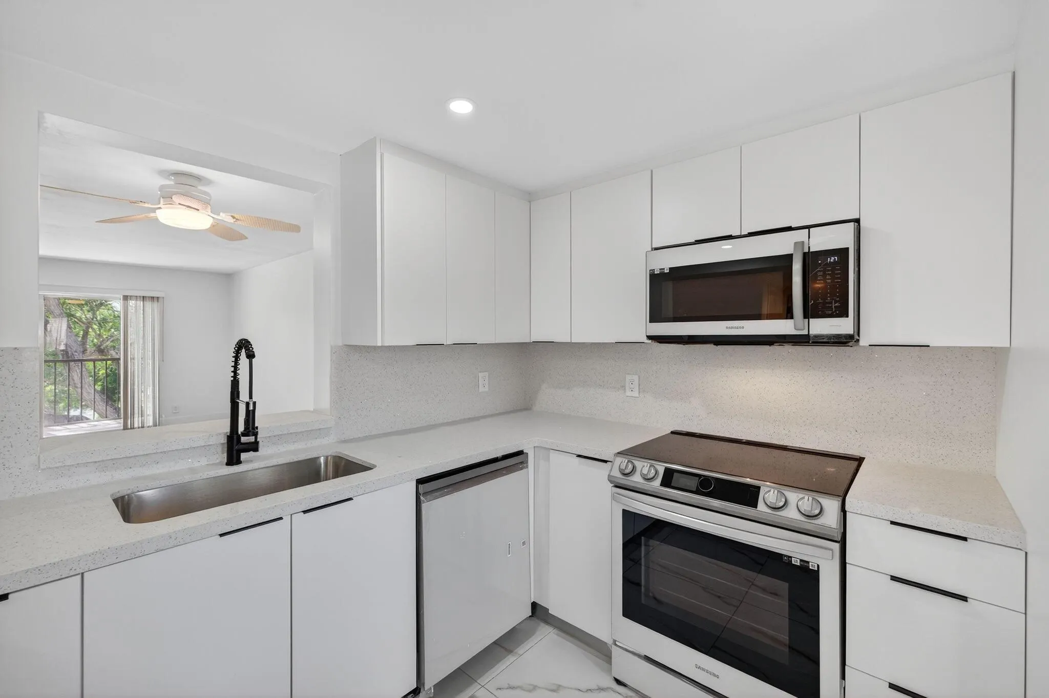14375 Strathmore Lane, #303