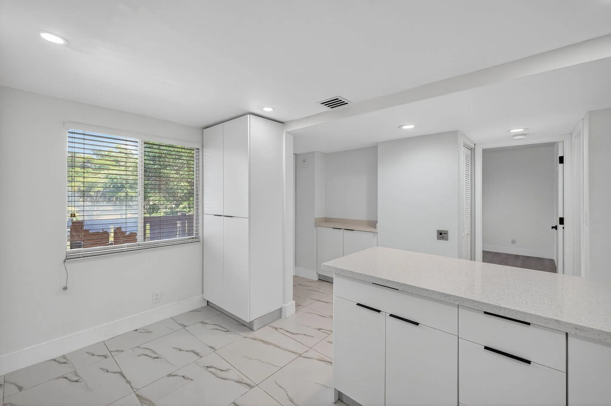 14375 Strathmore Lane, #303