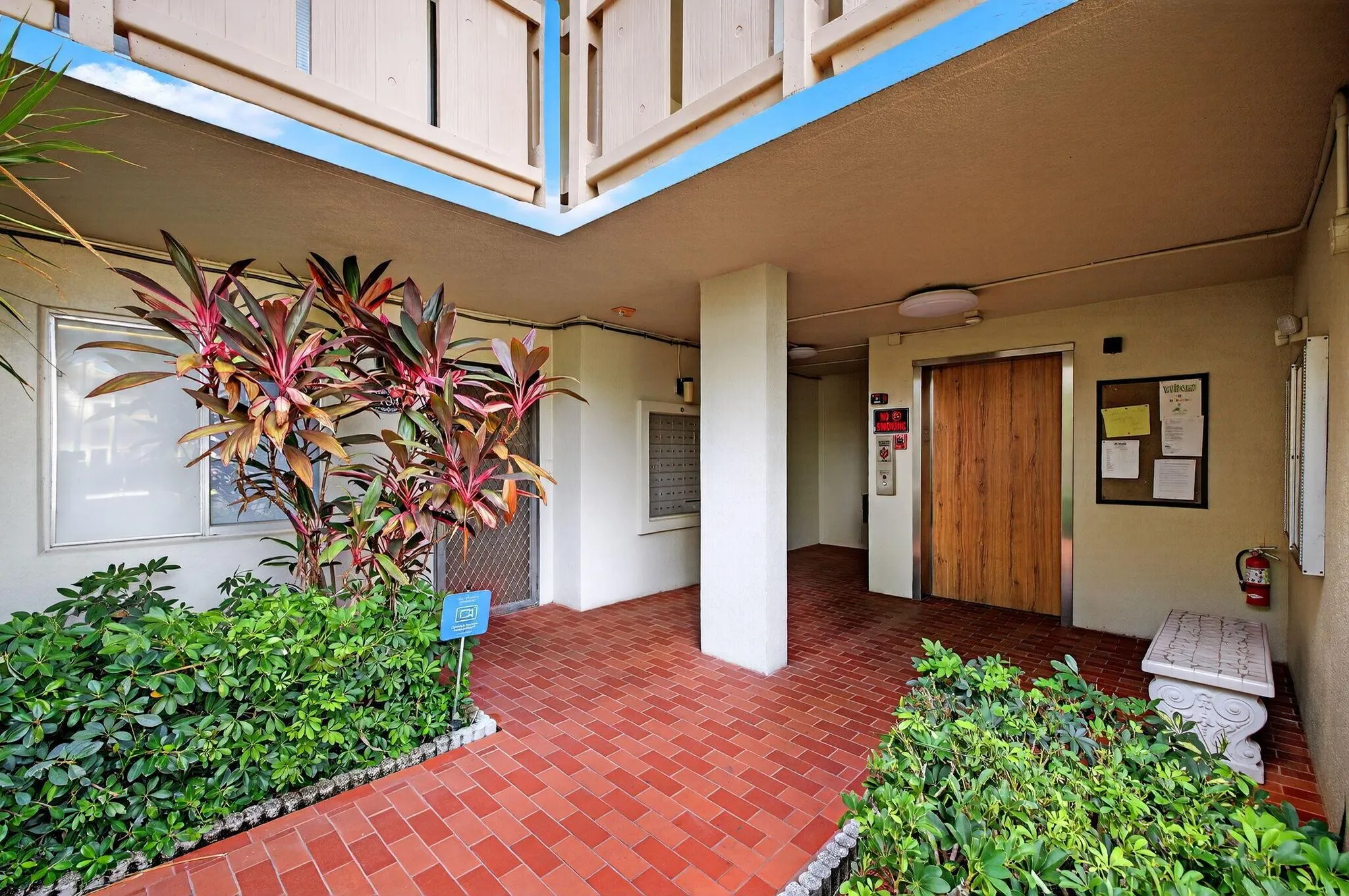 14375 Strathmore Lane, #303