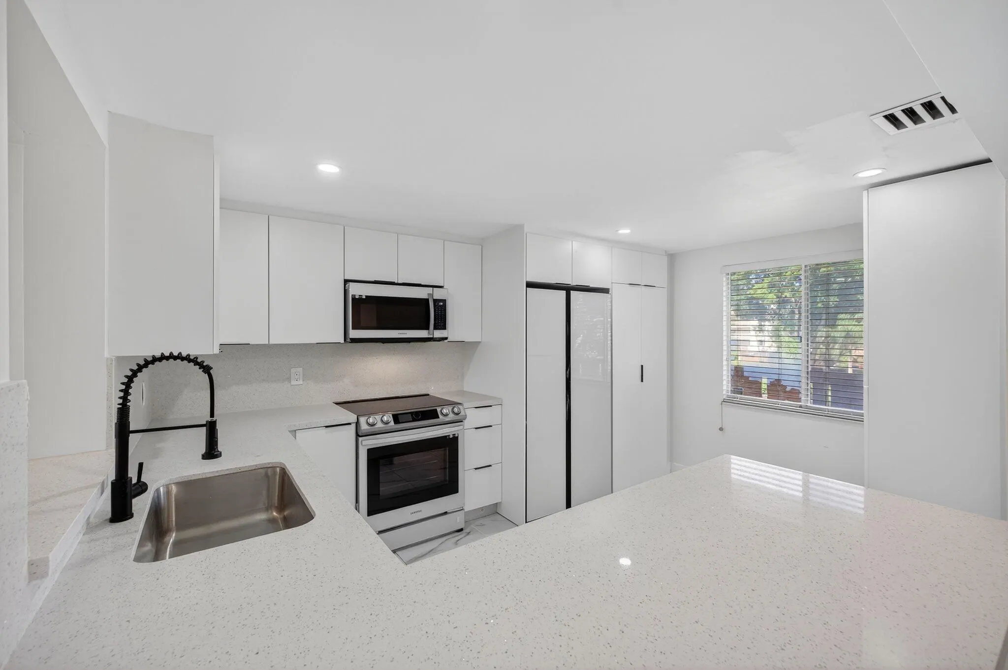 14375 Strathmore Lane, #303