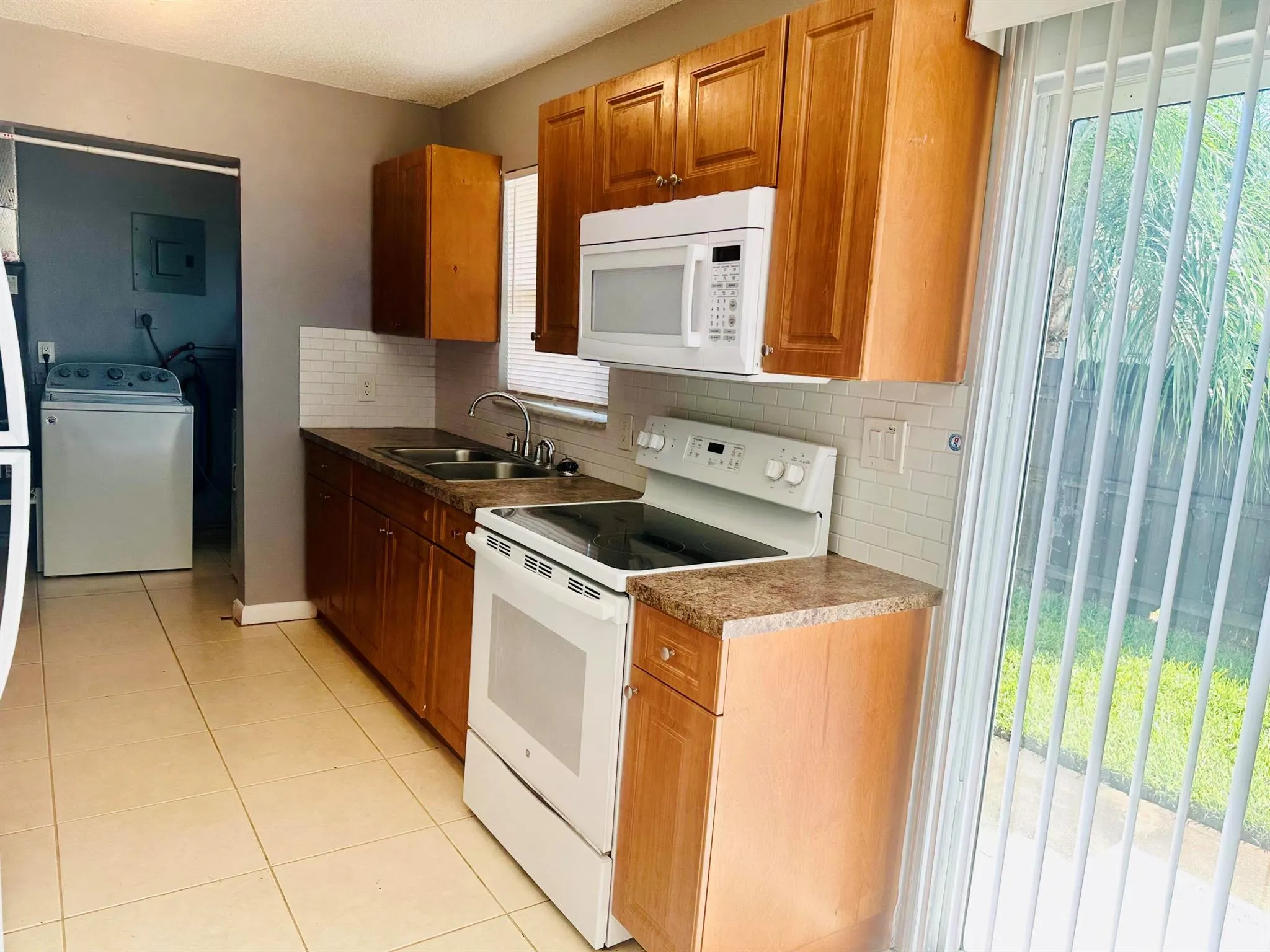 9305 Sunrise Drive, #9305