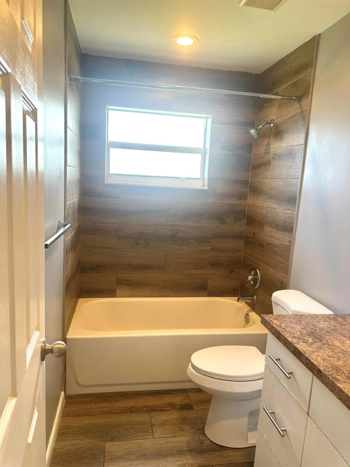 9305 Sunrise Drive, #9305