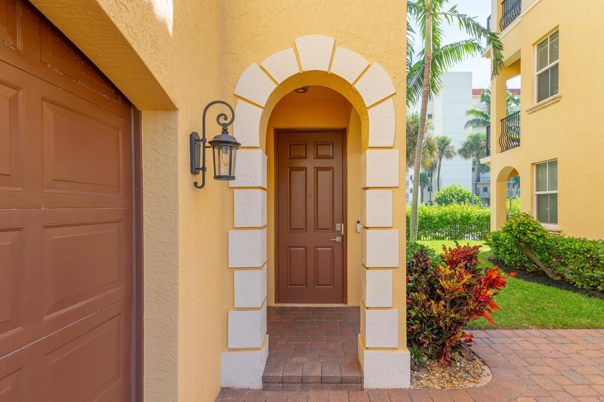 112 Ocean Bay Drive W