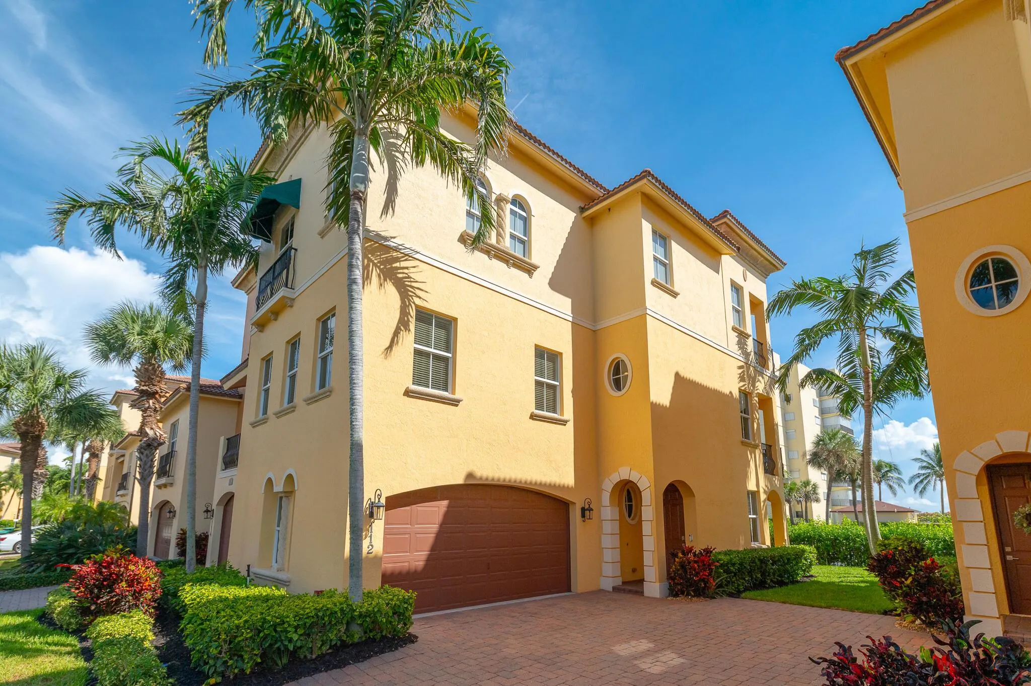 112 Ocean Bay Drive W