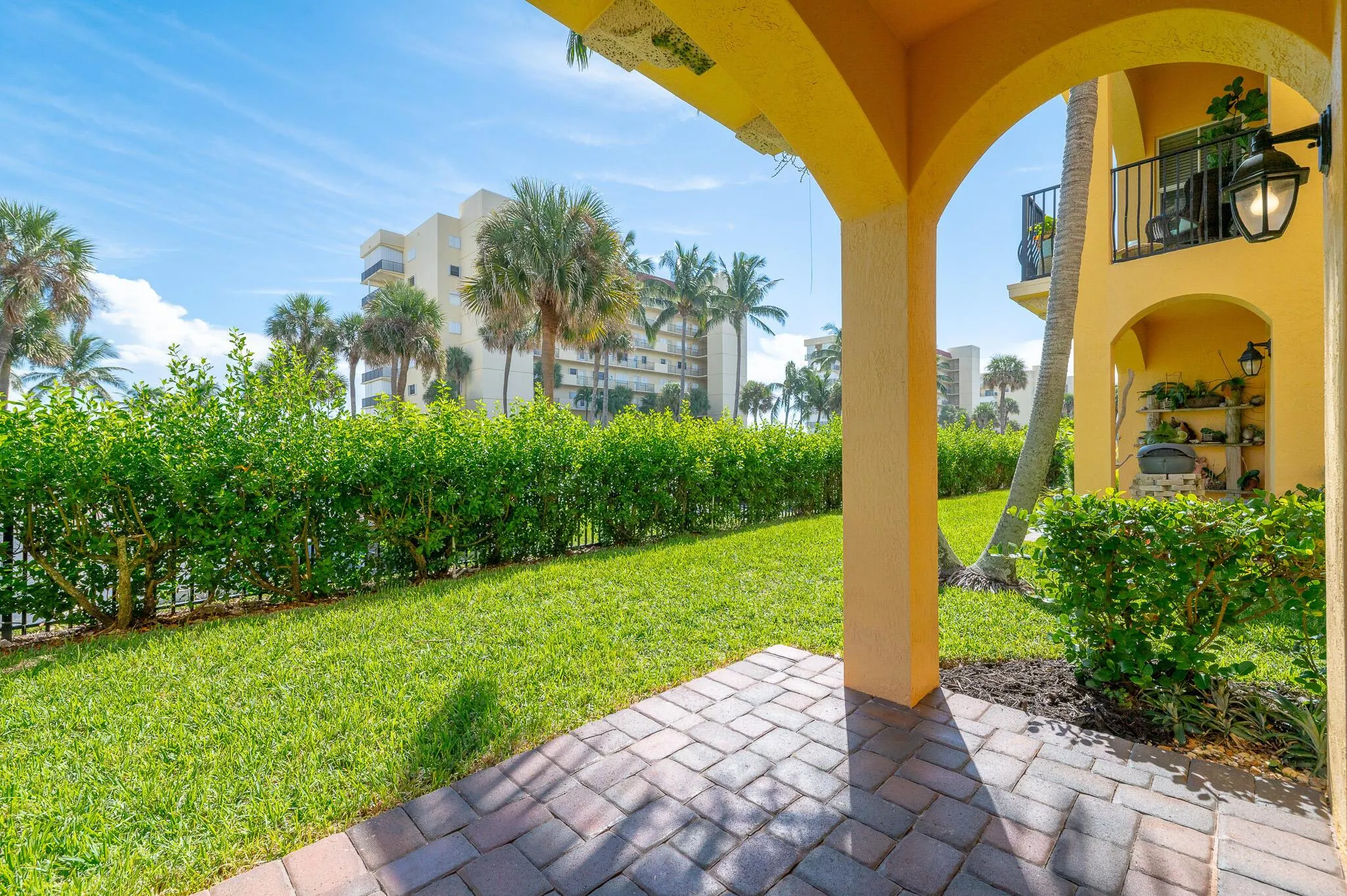 112 Ocean Bay Drive W