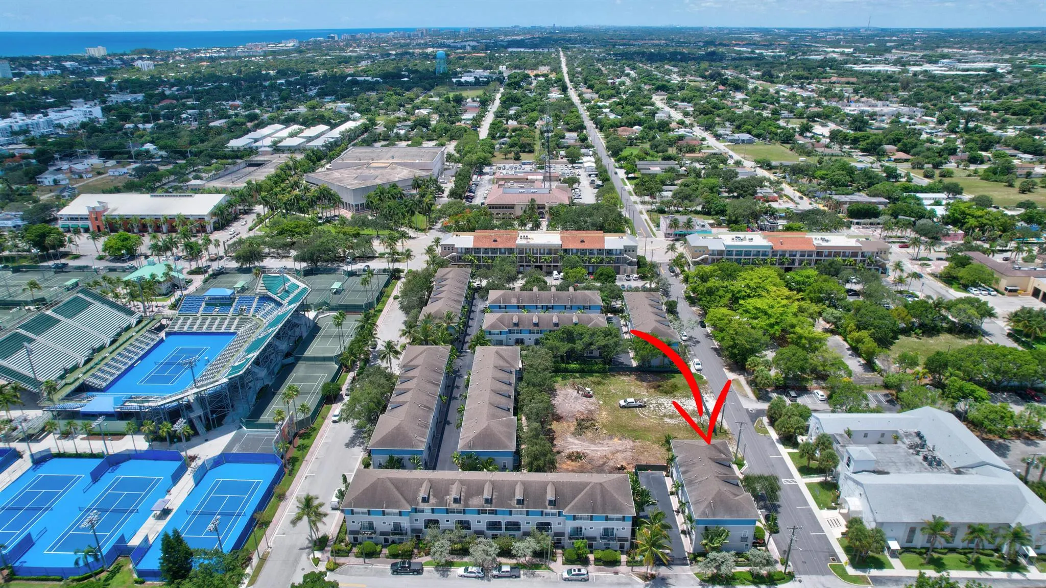 71 NW 4th Avenue