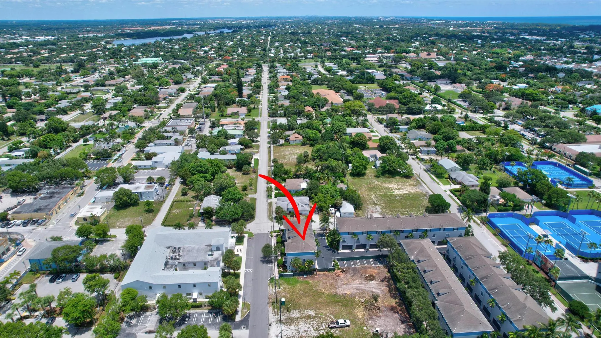 71 NW 4th Avenue