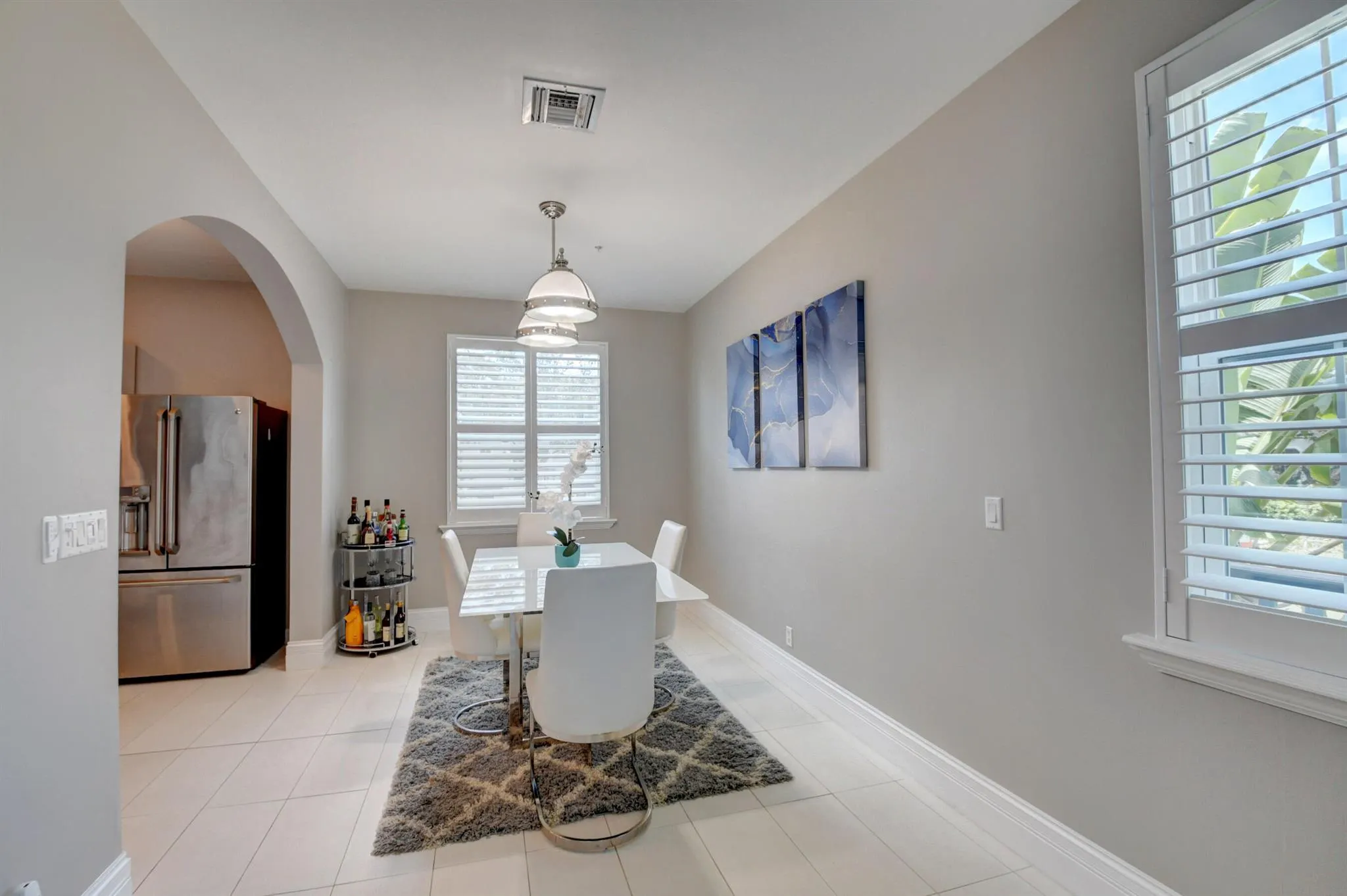71 NW 4th Avenue