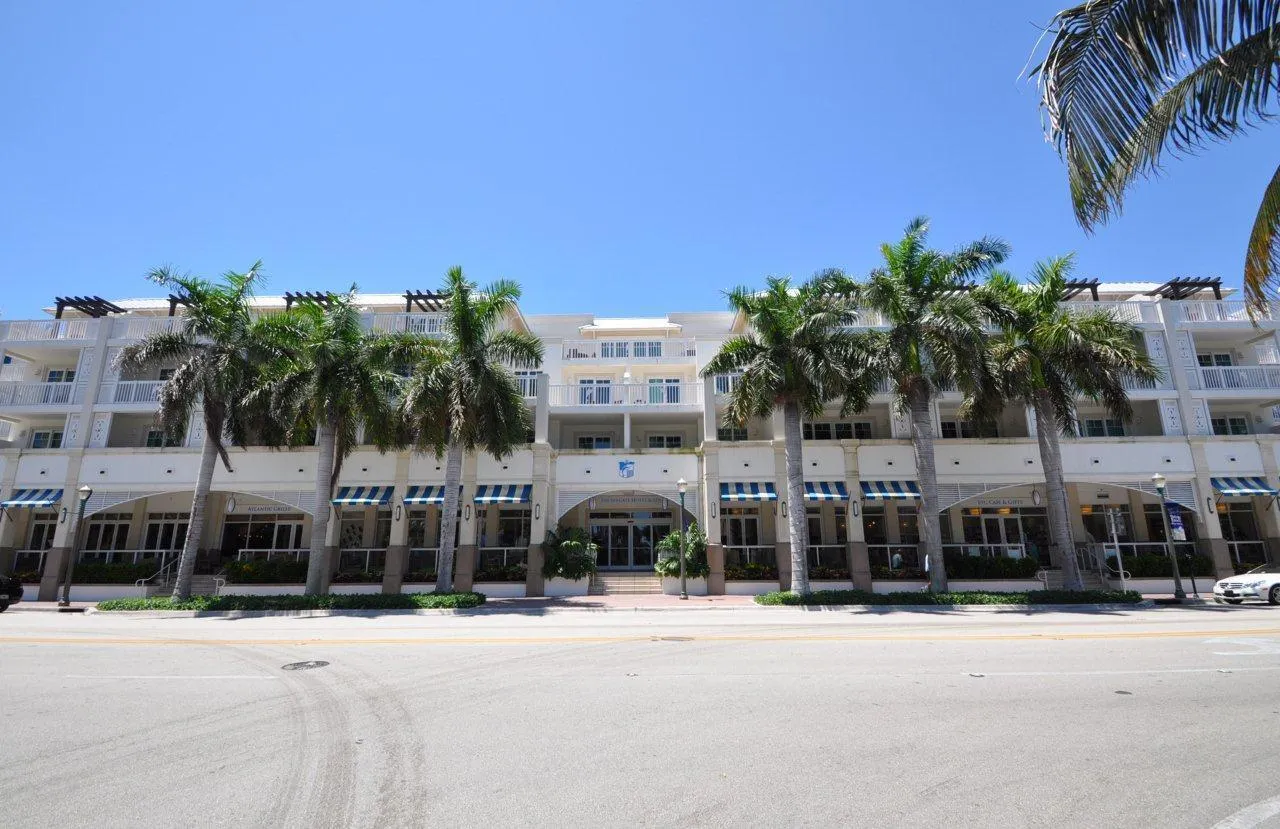 71 NW 4th Avenue
