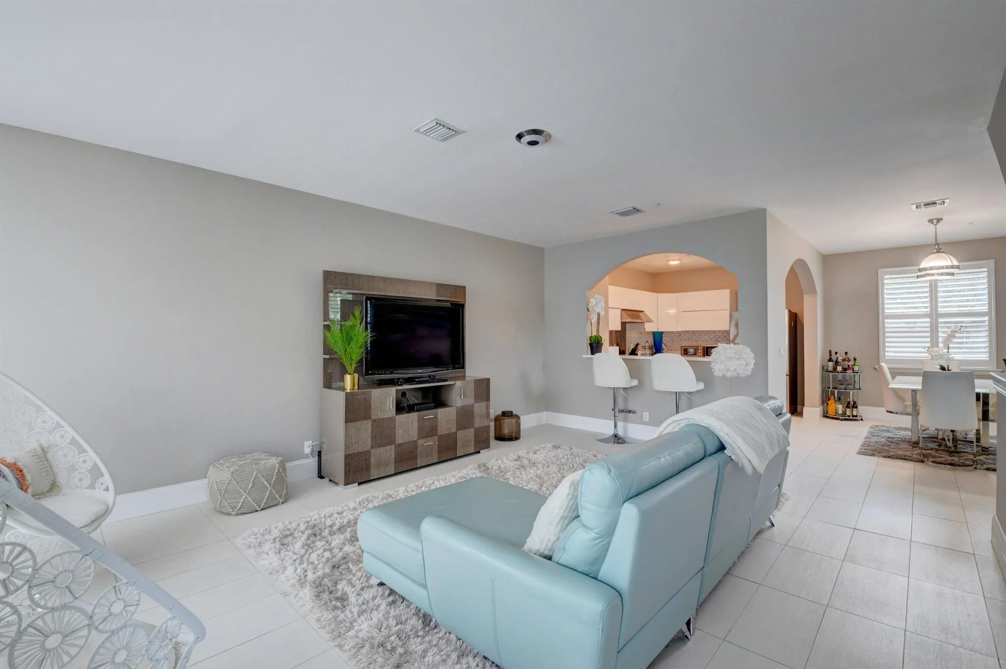 71 NW 4th Avenue