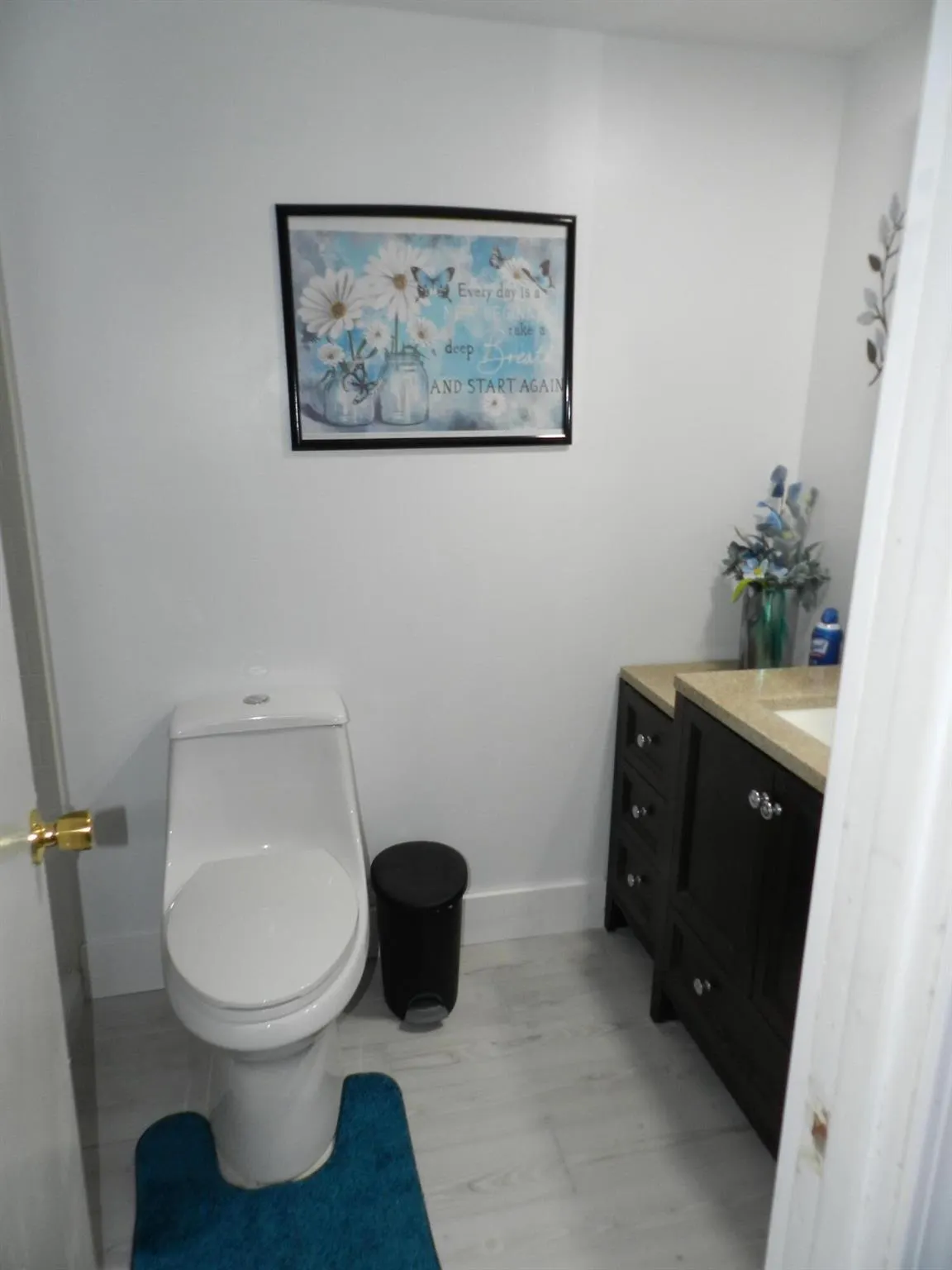 7 Greenway  Village N, #103