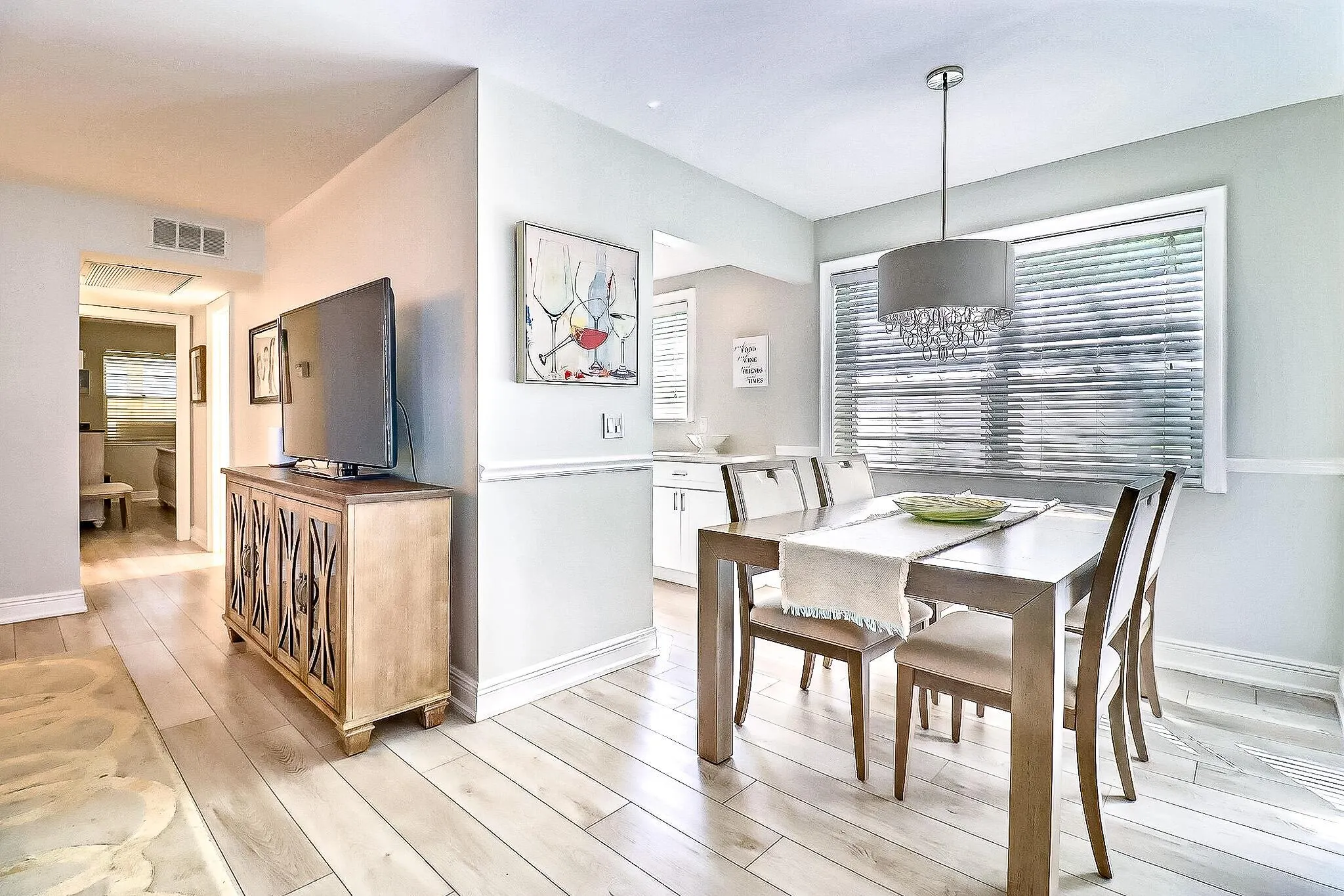 241 Markham L