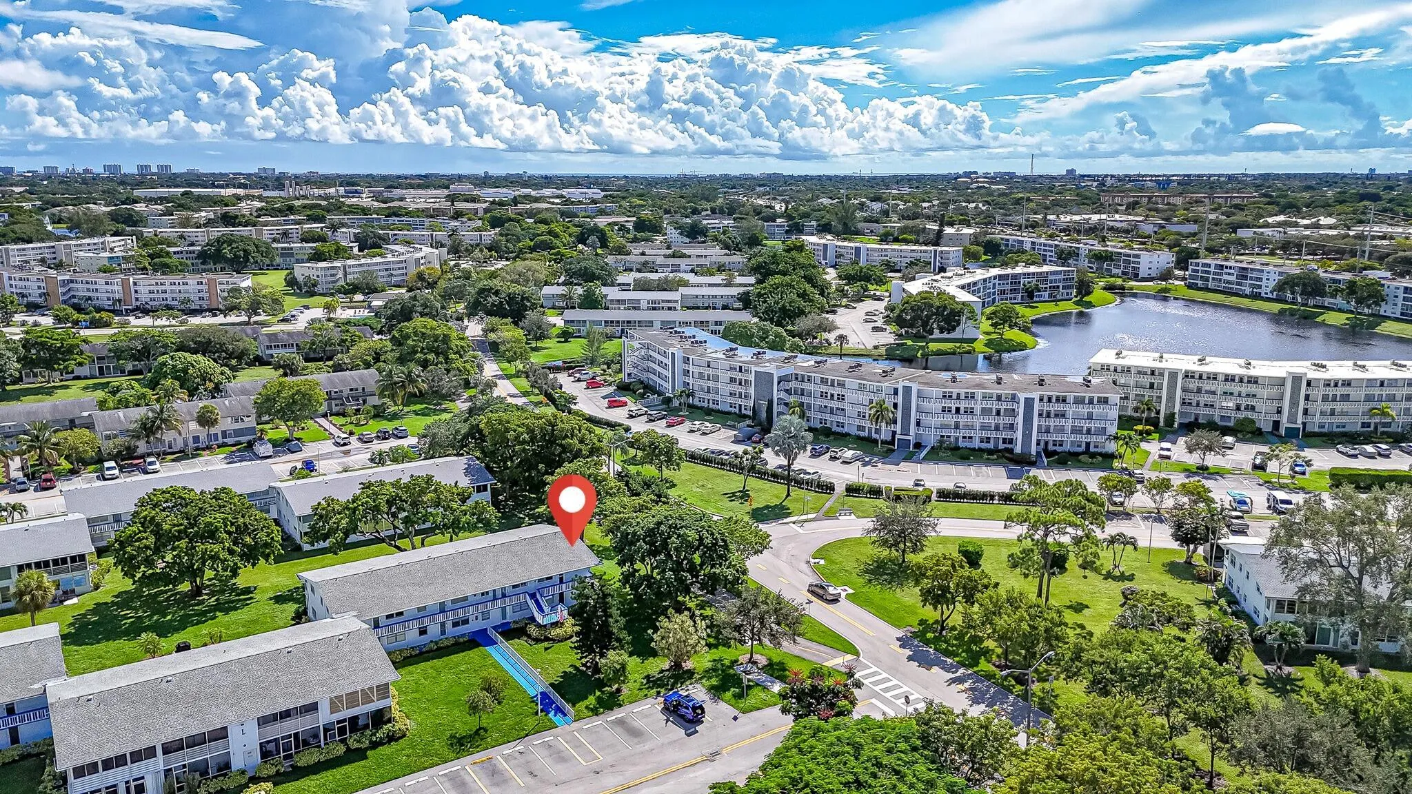 241 Markham L