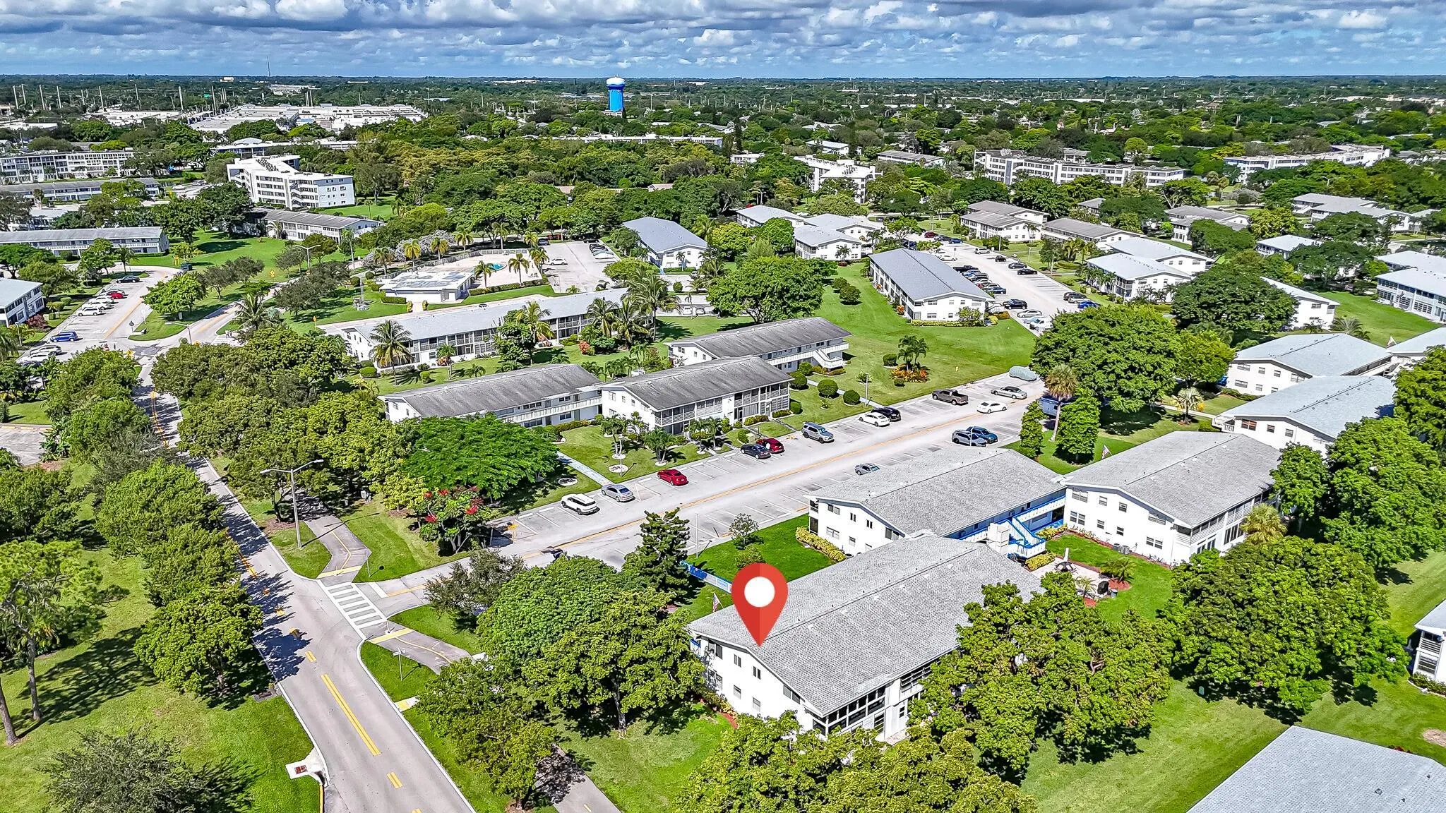241 Markham L