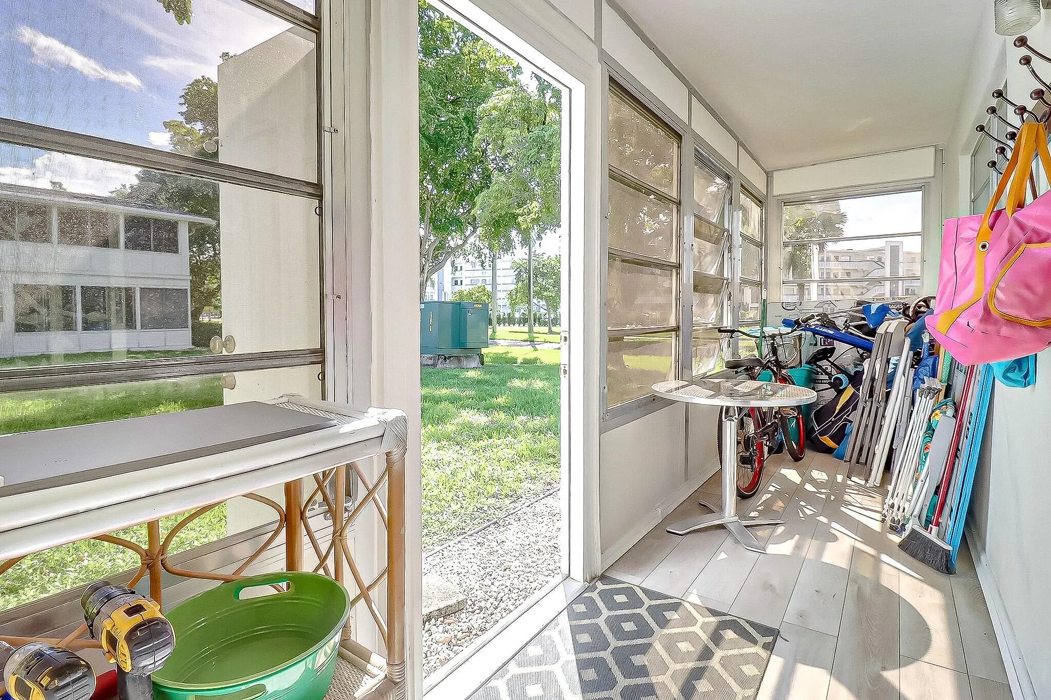 241 Markham L