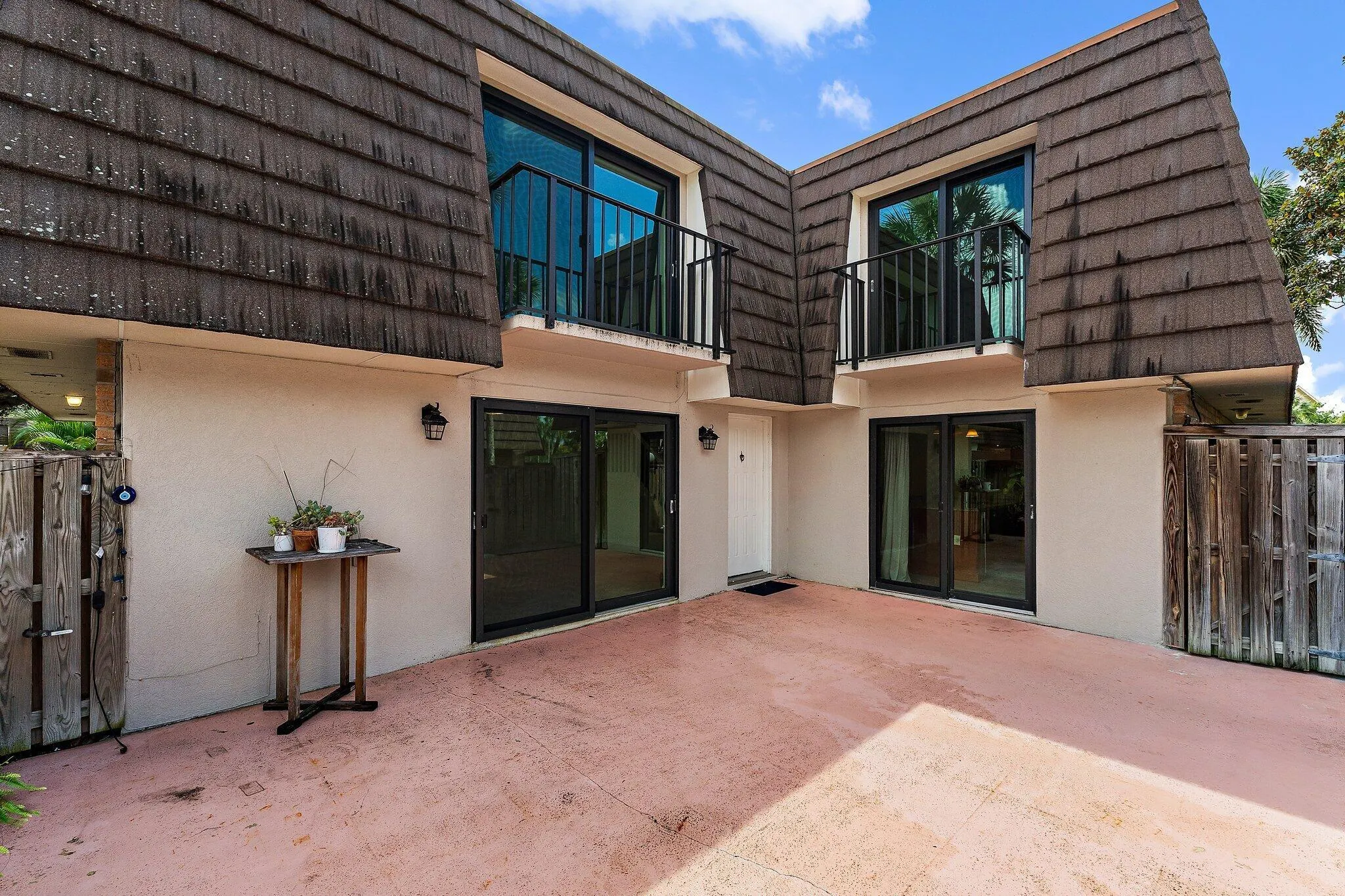 1514 15th Court