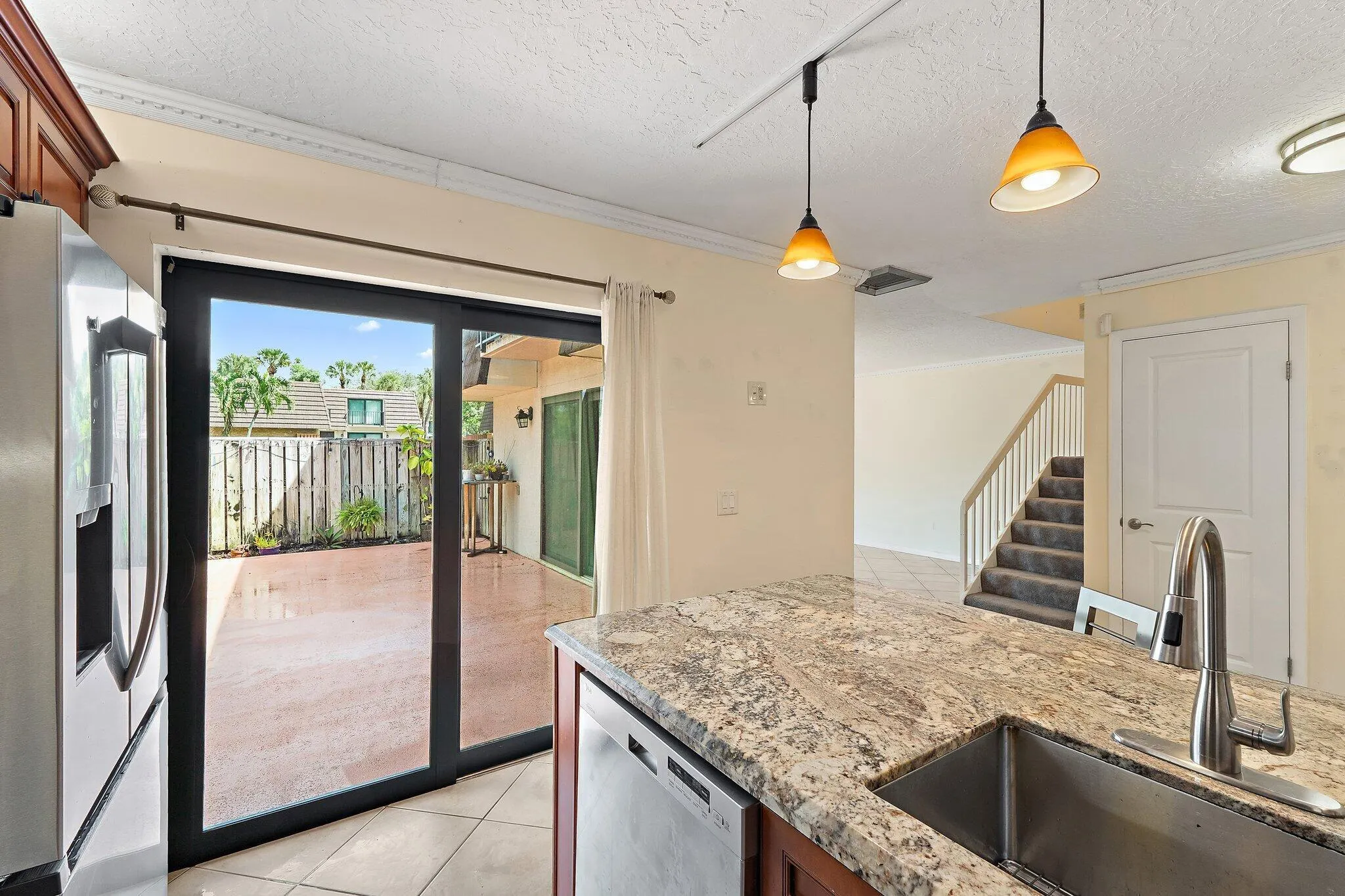 1514 15th Court