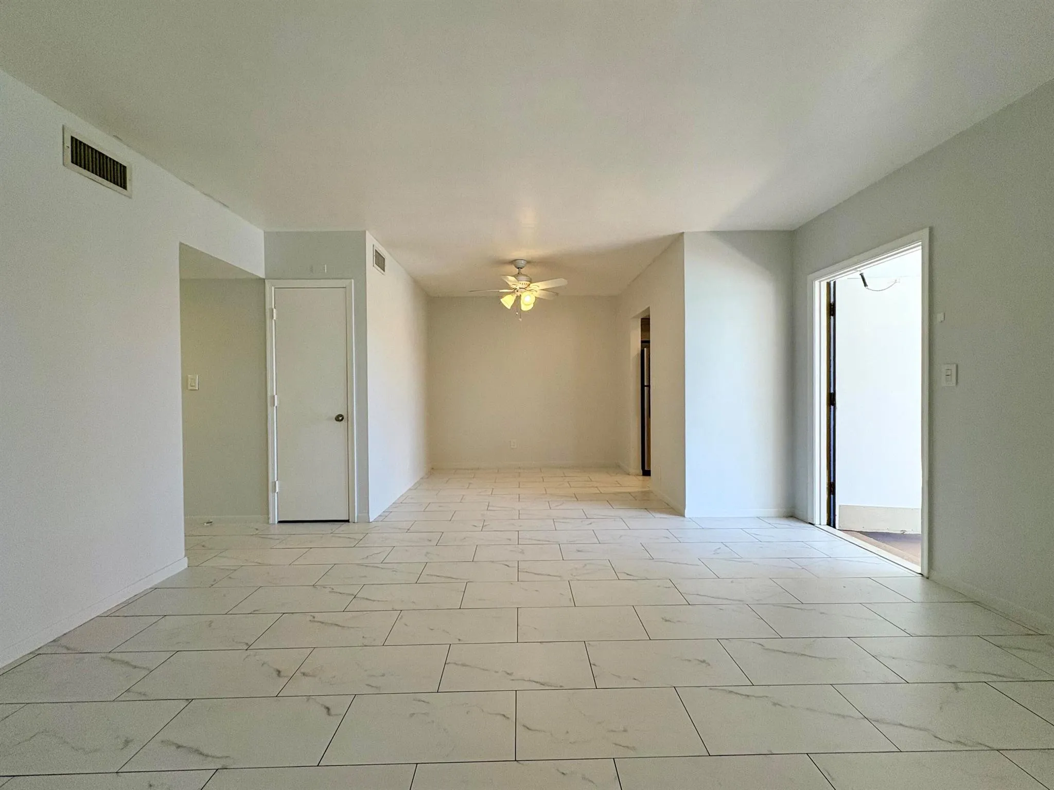 305 SE 9th Avenue, #4
