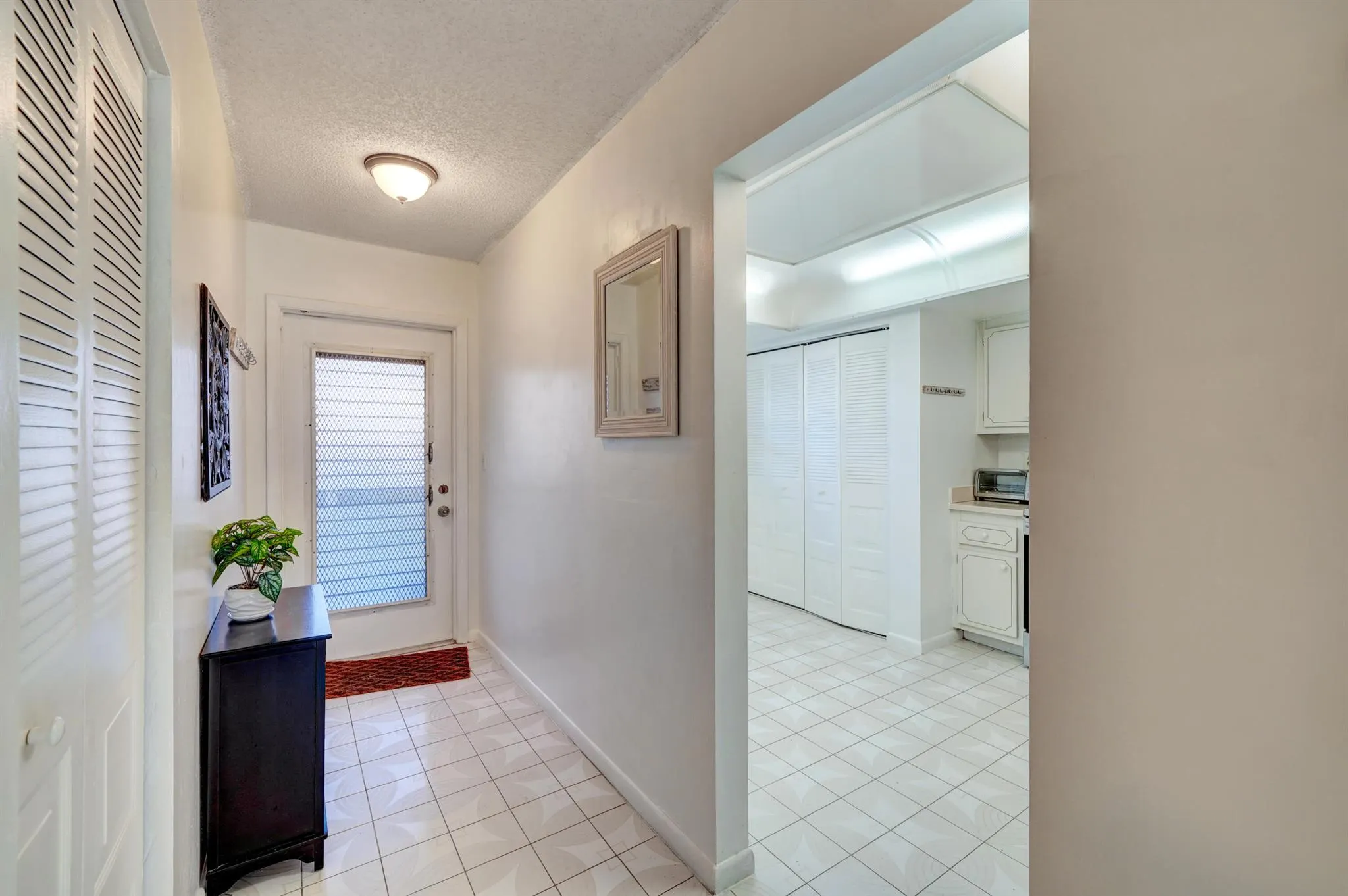7620 NW 18th Street, #102